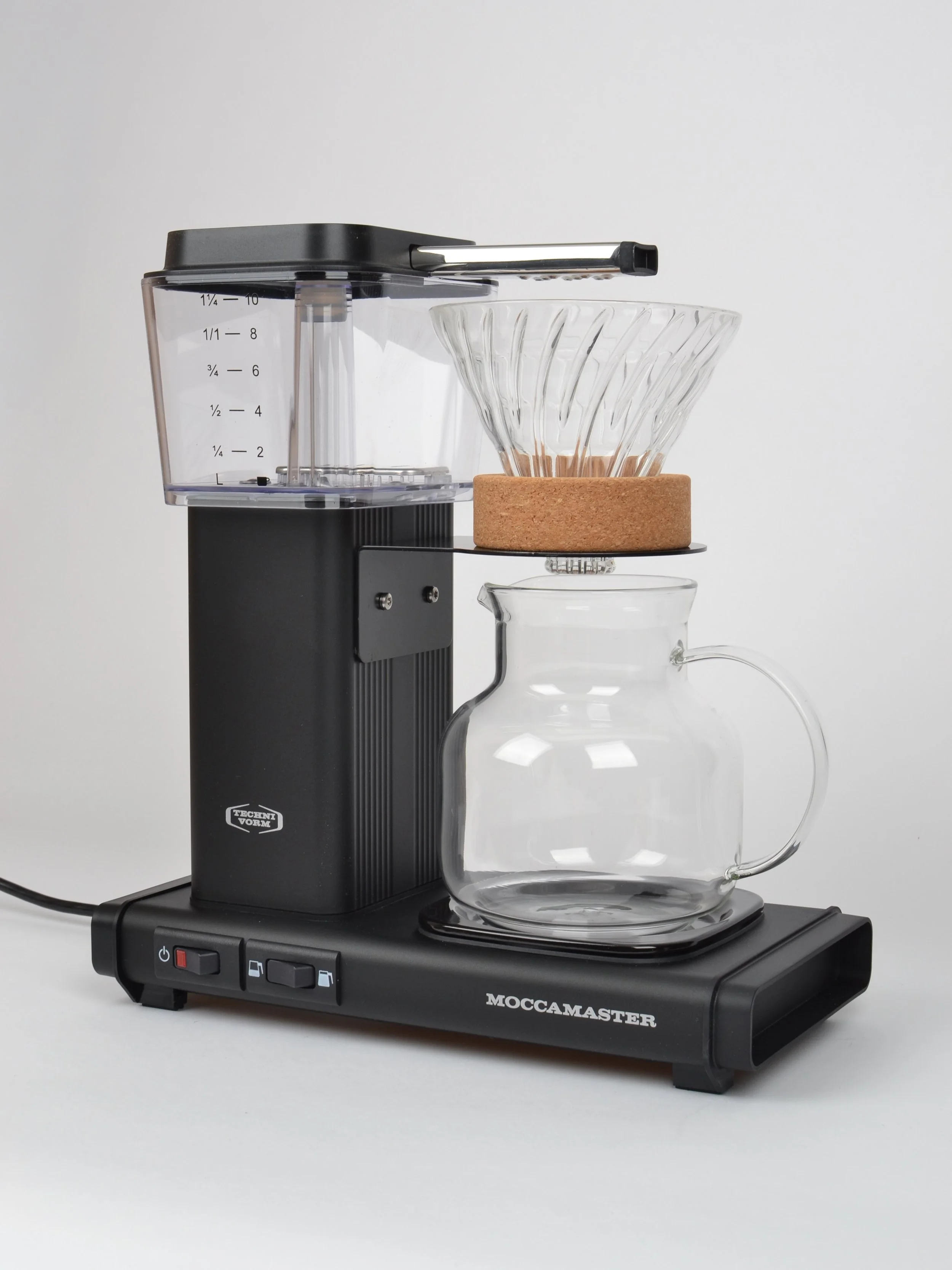 🆕 Moccamaster Mods:
&bull; The &ldquo;Semi Manual&rdquo; Bracket - allows you to use any pour over dripper, back in stock next week
&bull; Cork &ldquo;Donut&rdquo; - holds a size 03 Hario v60 glass cone so you can brew a full 1.25 liter, in stock th