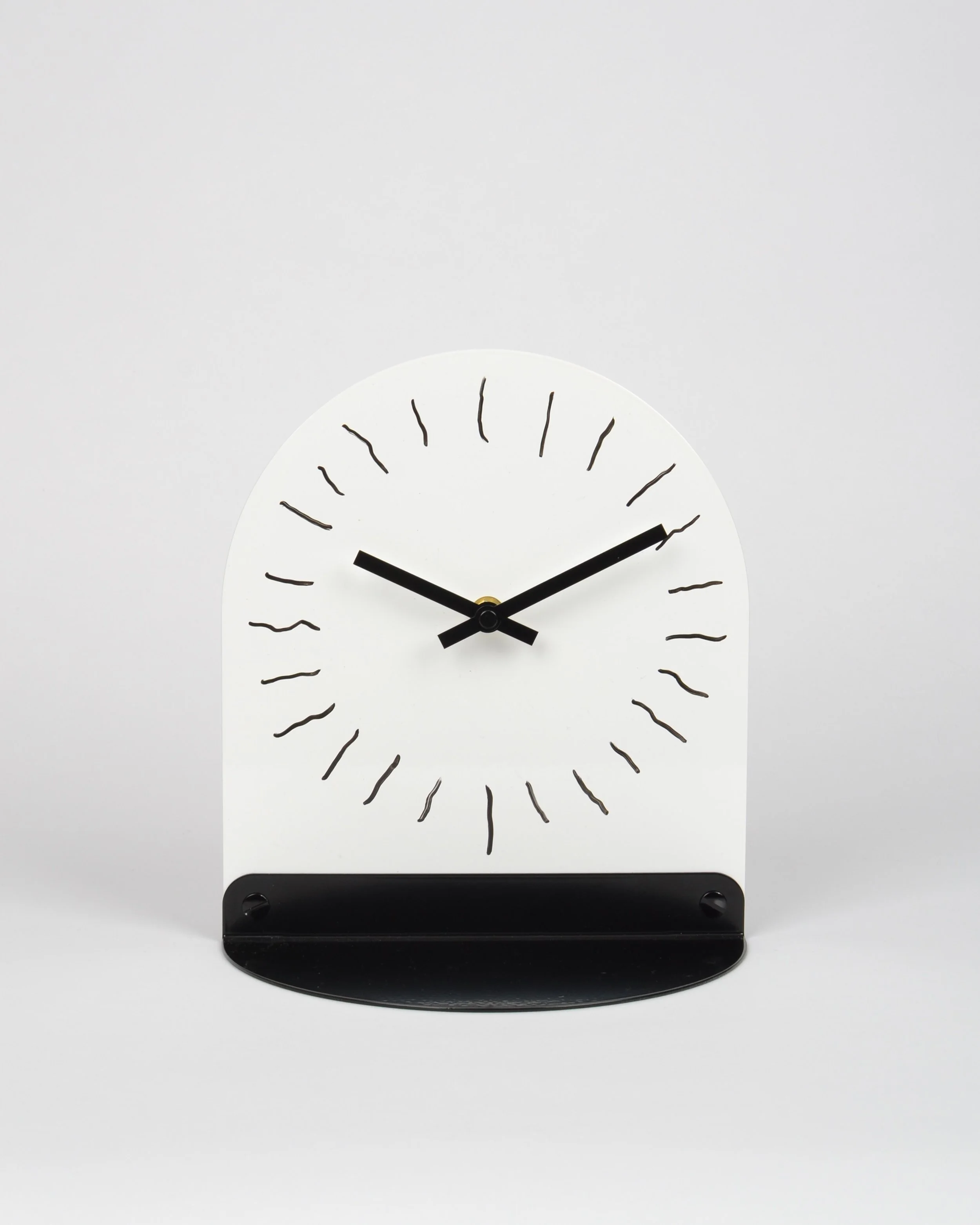 Timepiece N&ordm;7 interprets time as a blank canvas&mdash;a constrained space in which to leave a mark, with full knowledge that nothing is permanent.

N&ordm;7 is a whiteboard clock, open to customization with dry erase markers. Inspired by mantelp