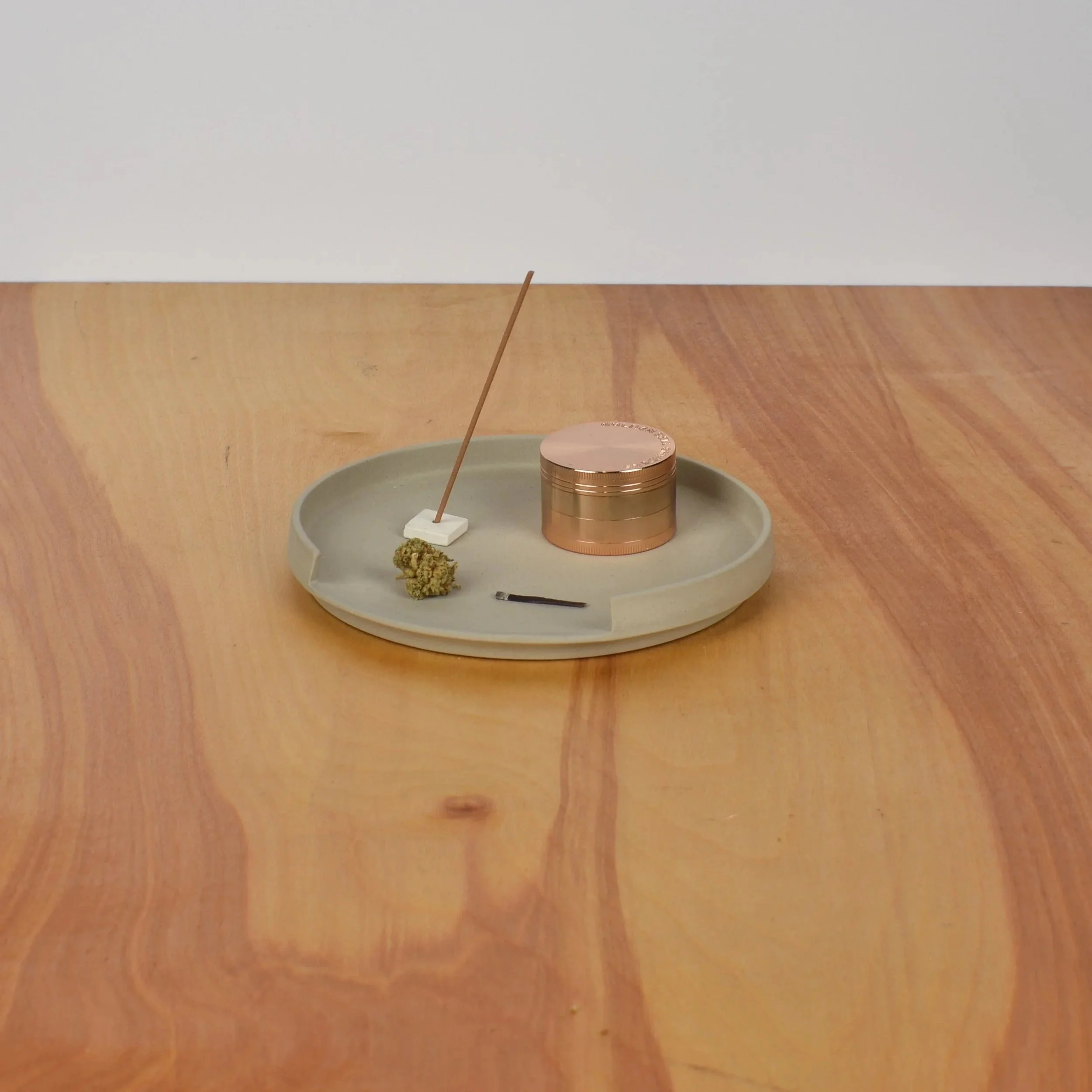 Utility Plate - Stoneware