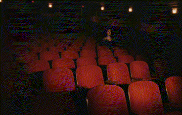 elle_23_28_cropped_optimized.gif