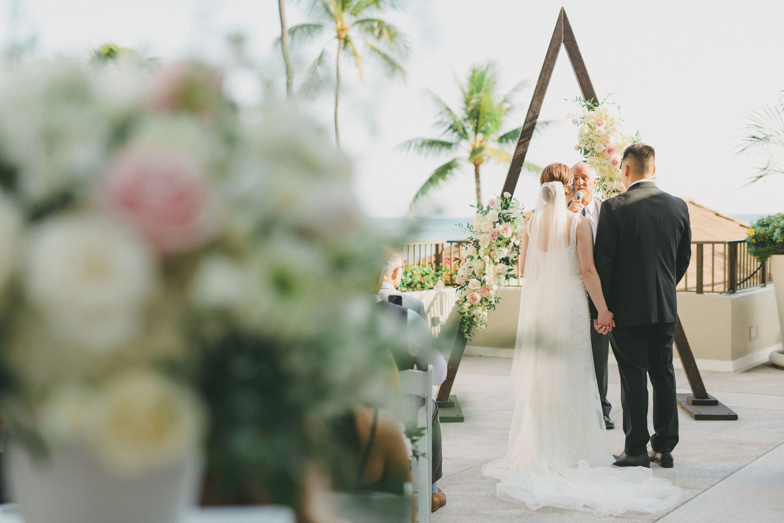halekulani-hotel-wedding-venue-phototgrapher (78).jpg