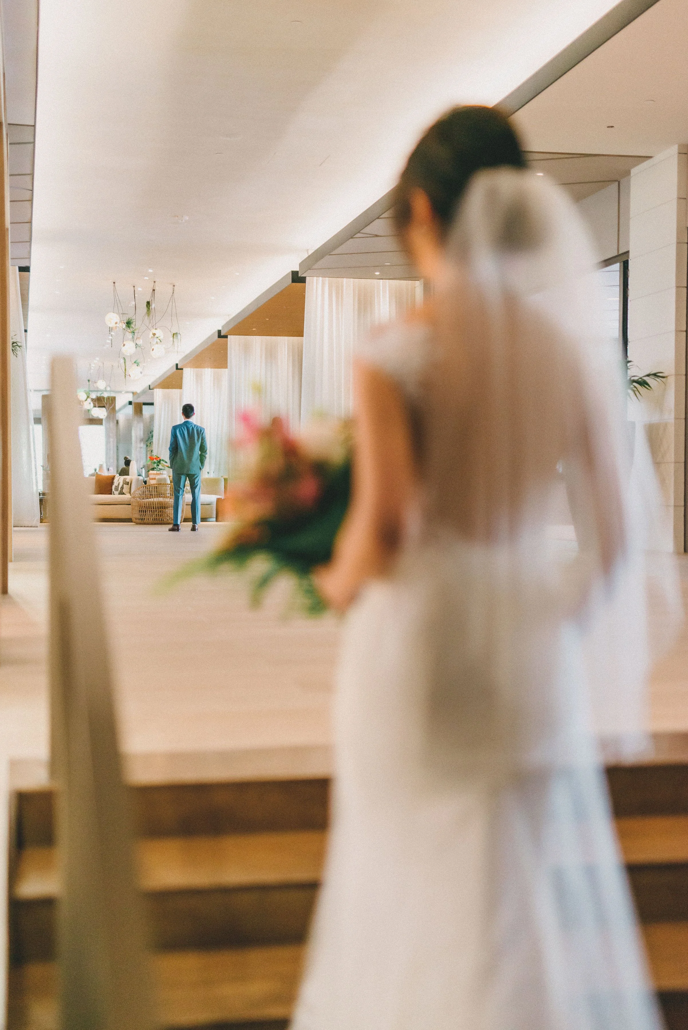 ritz-carlton-turtle-bay-wedding-phototgrapher (33).jpg