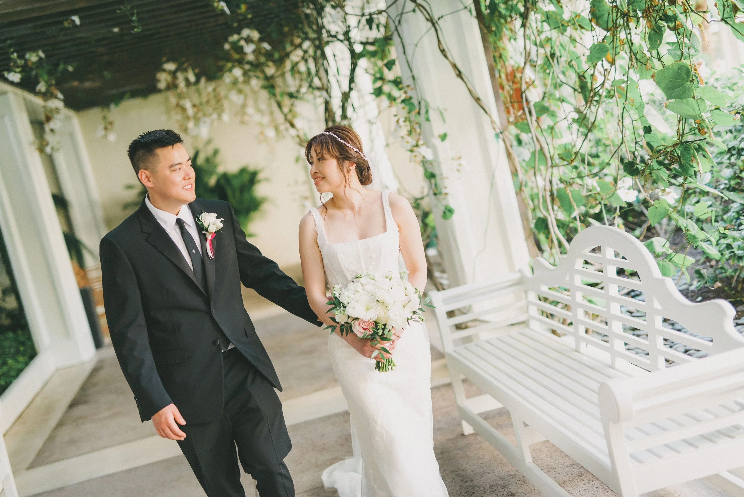halekulani-hotel-wedding-venue-phototgrapher (40).jpg