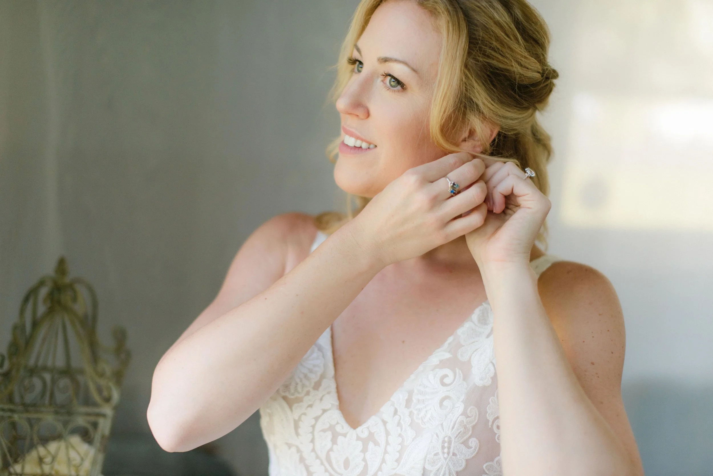 getting-ready-timeless-photography-sunset-ranch-wedding(228).jpg