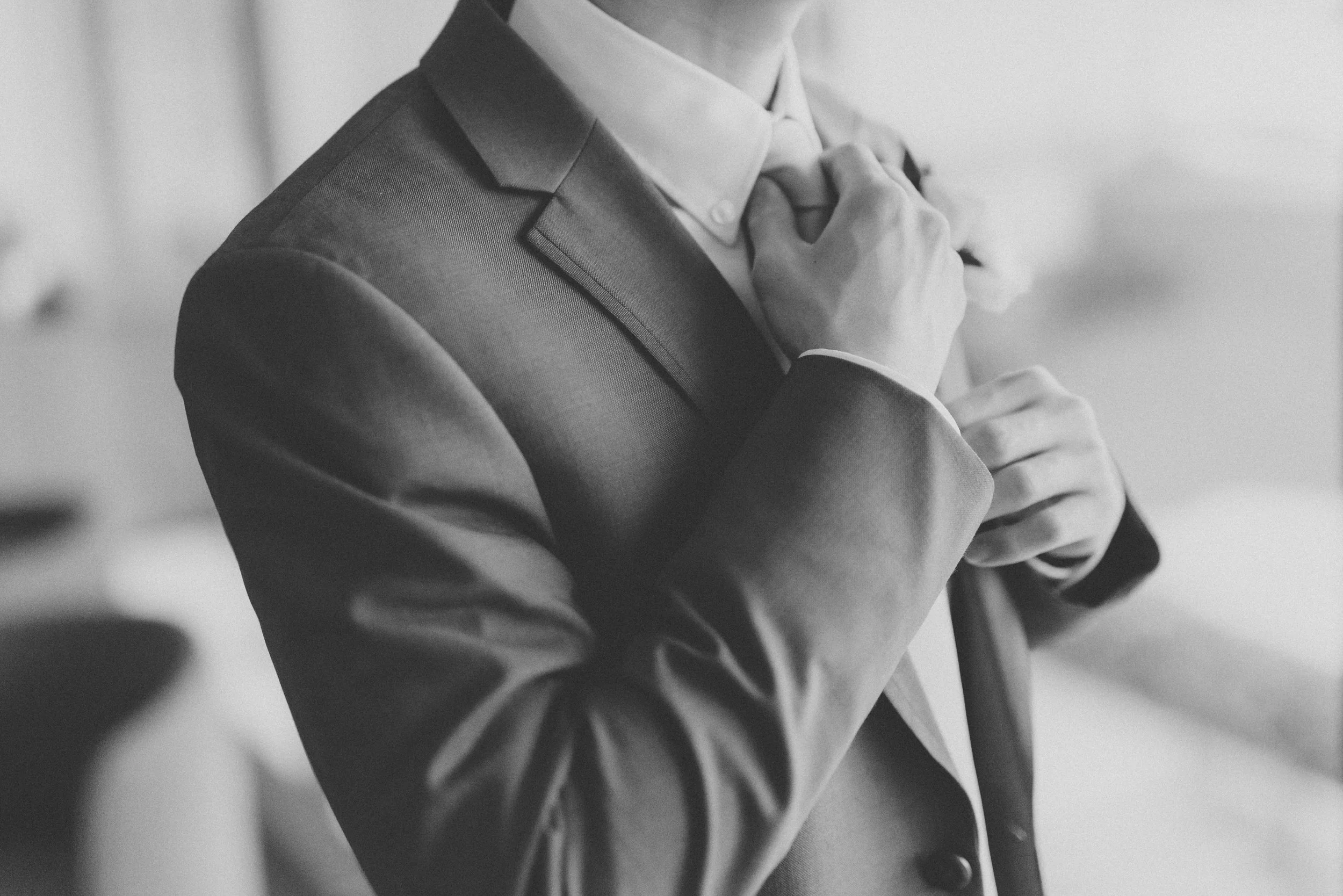 ritz-carlton-turtle-bay-wedding-phototgrapher (28).jpg