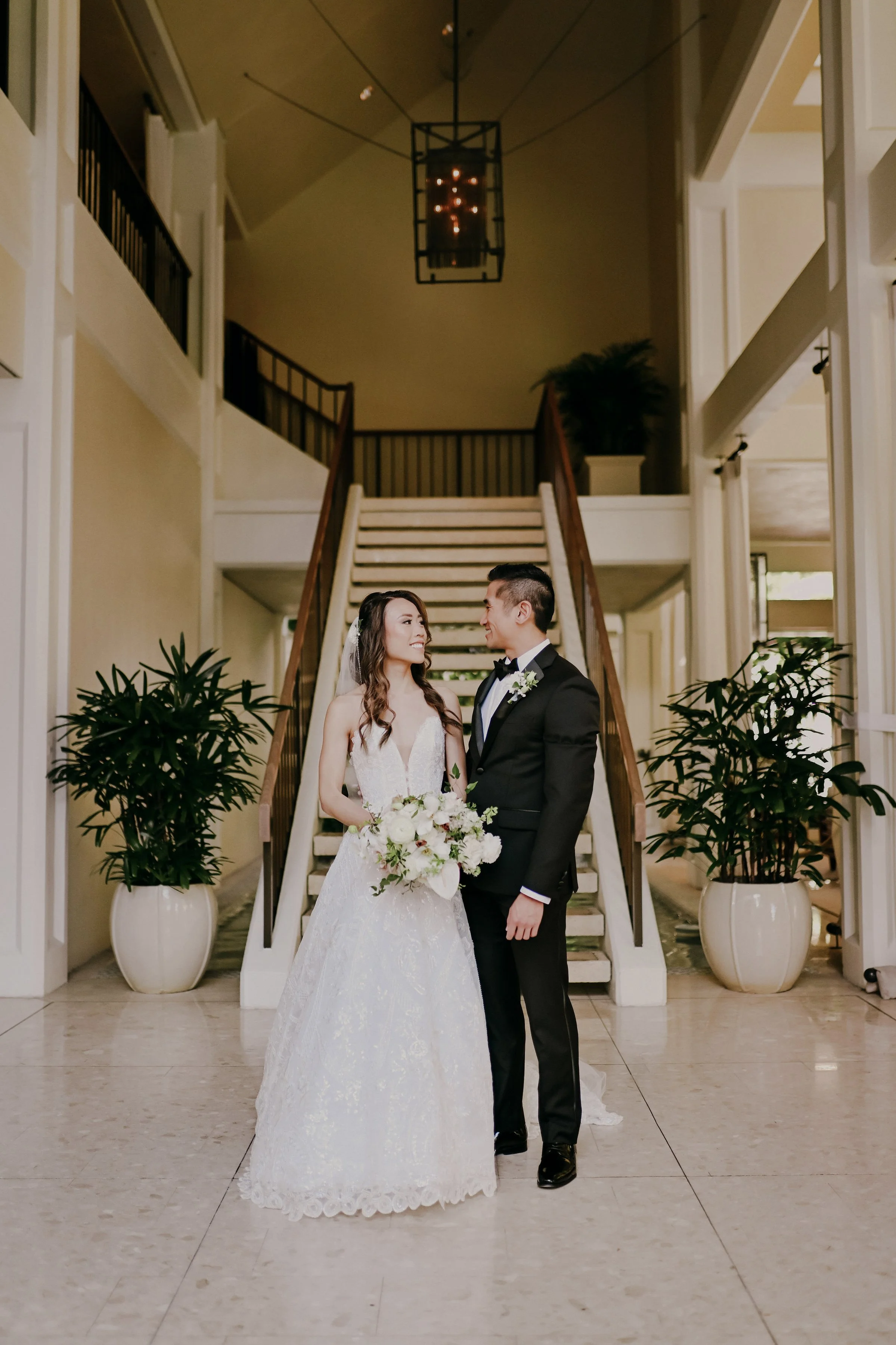 halekulani-hotel-wedding-venue-phototgrapher (133).jpg