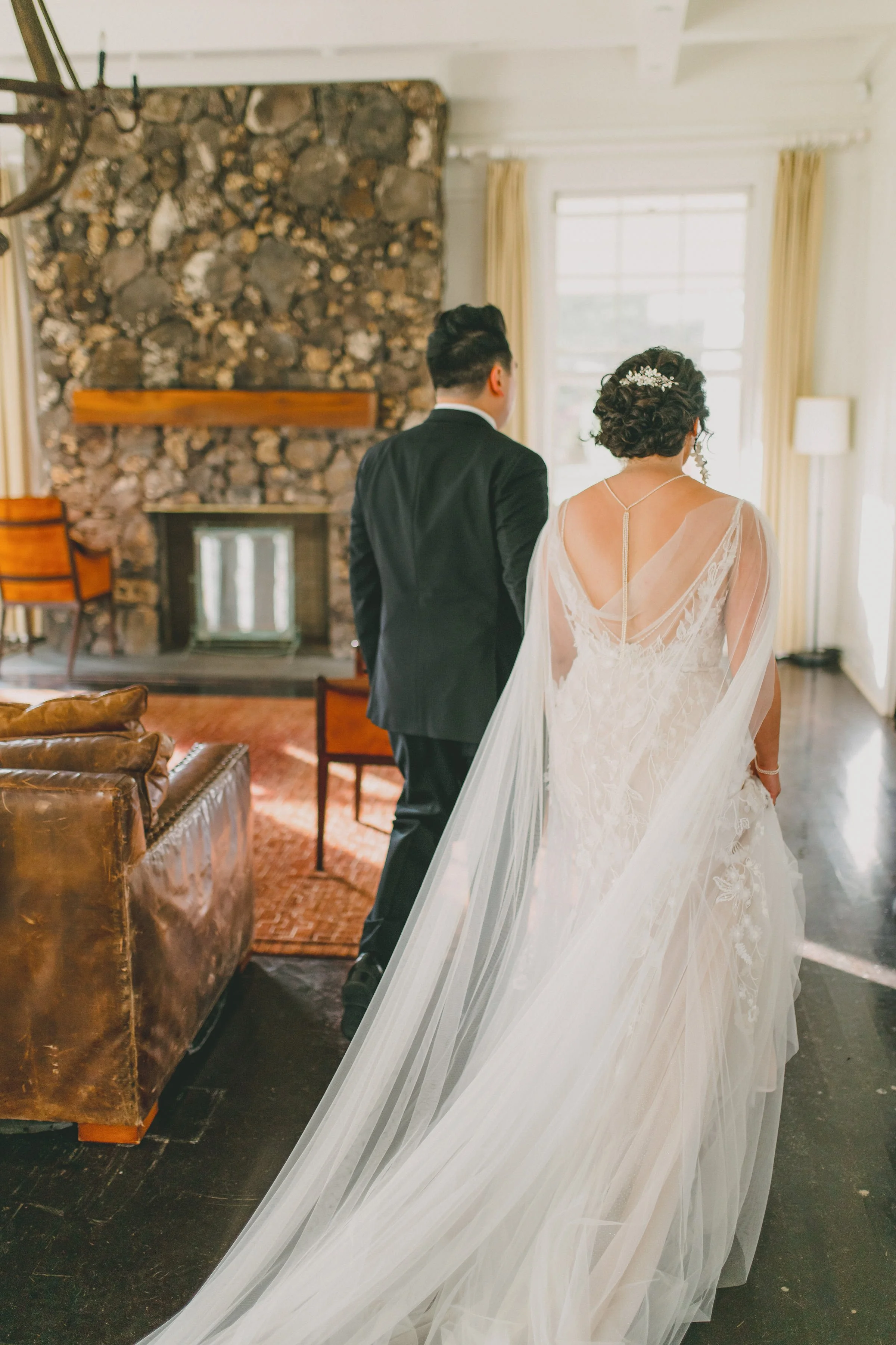 hawaii-north-shore-wedding-first-look (46).jpg