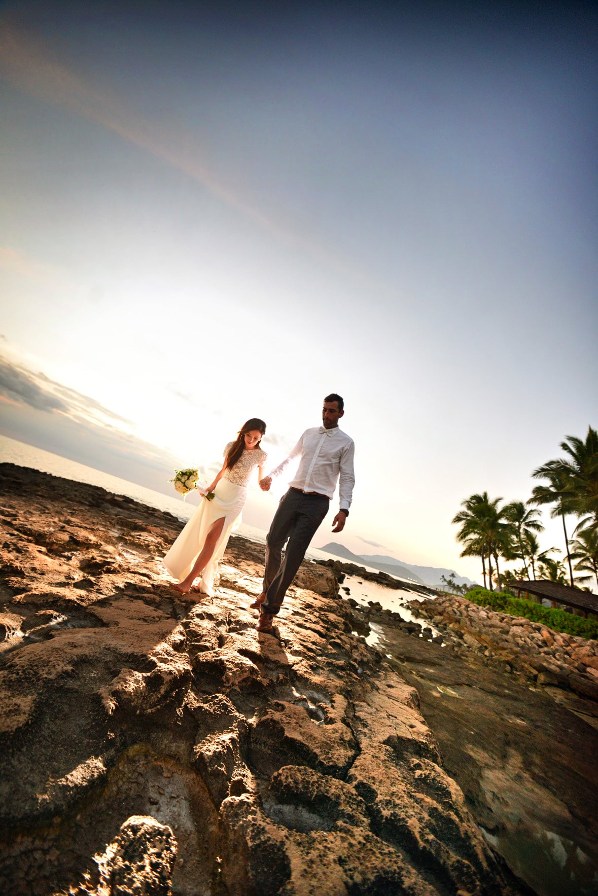 lanikuhonua beach wedding oahu hawaii stephen ludwig026.jpg