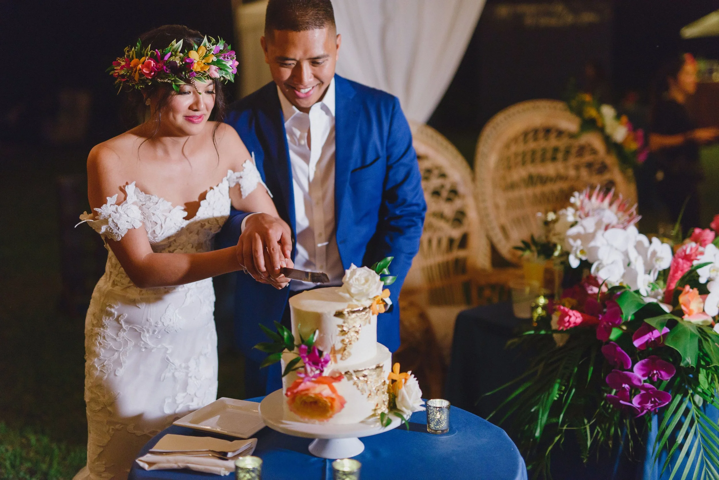 colorful-waimea-valley-wedding-reception (30).jpg