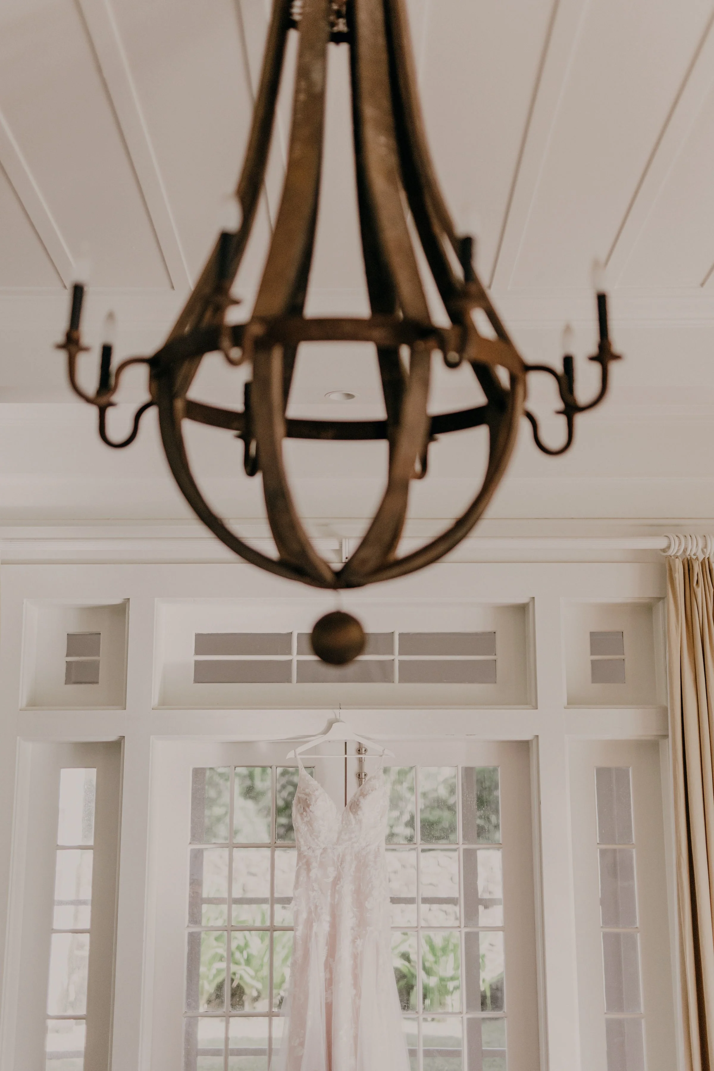 romantic-dillingham-ranch-wedding-getting-ready (39).jpg