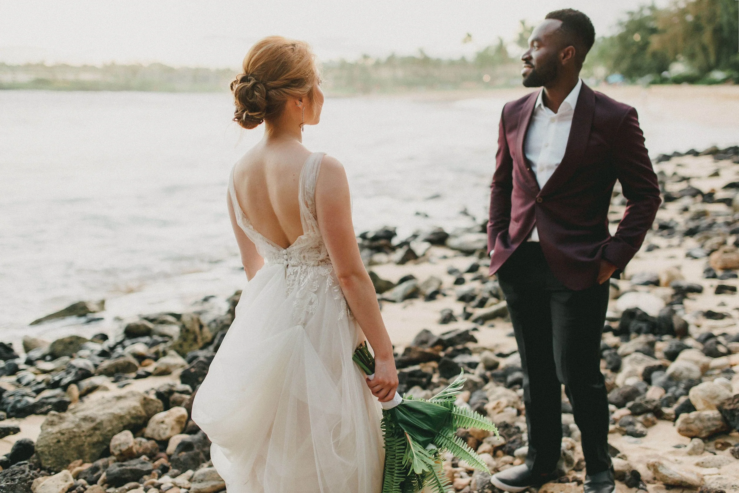 kauai-shipwreck-beach-stephen-ludwig-wedding-photography(30).jpg