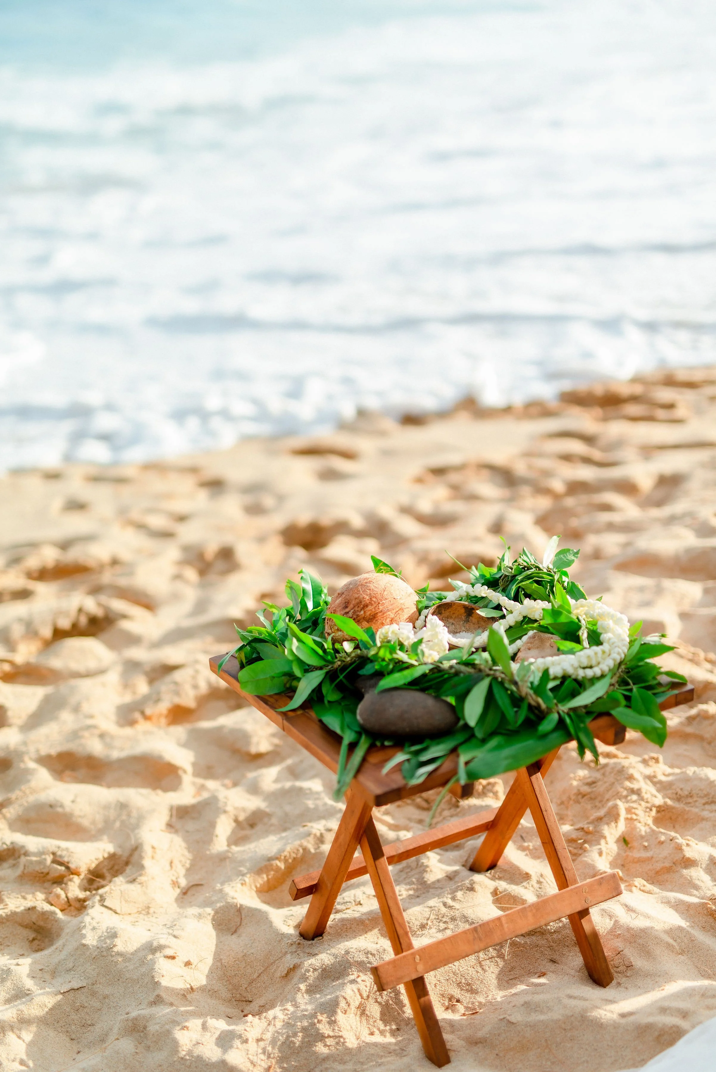 kauai-shipwreck-beach-stephen-ludwig-wedding-photography(2).jpg