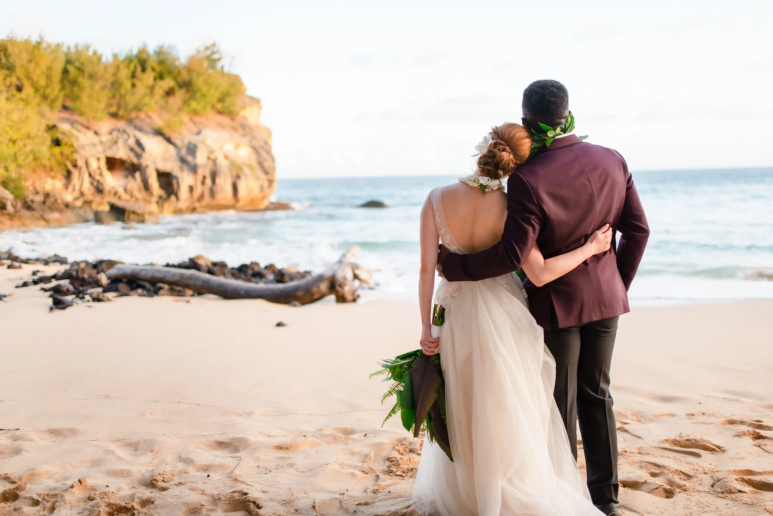 luxury-kauai-shipwreck-beach-wedding(125).jpg