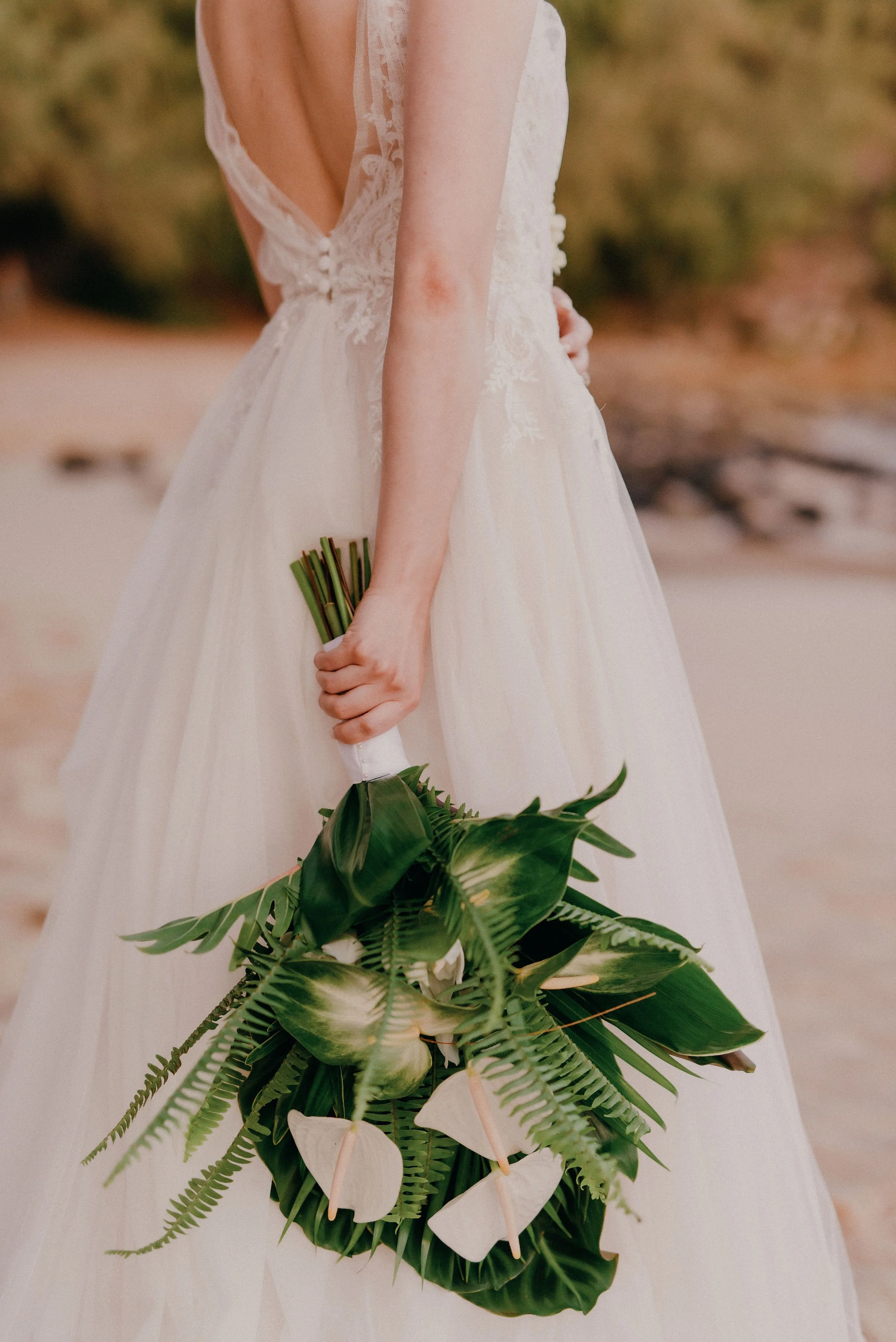 tropical-elopement-kauai-shipwreck-beach-wedding(108).jpg