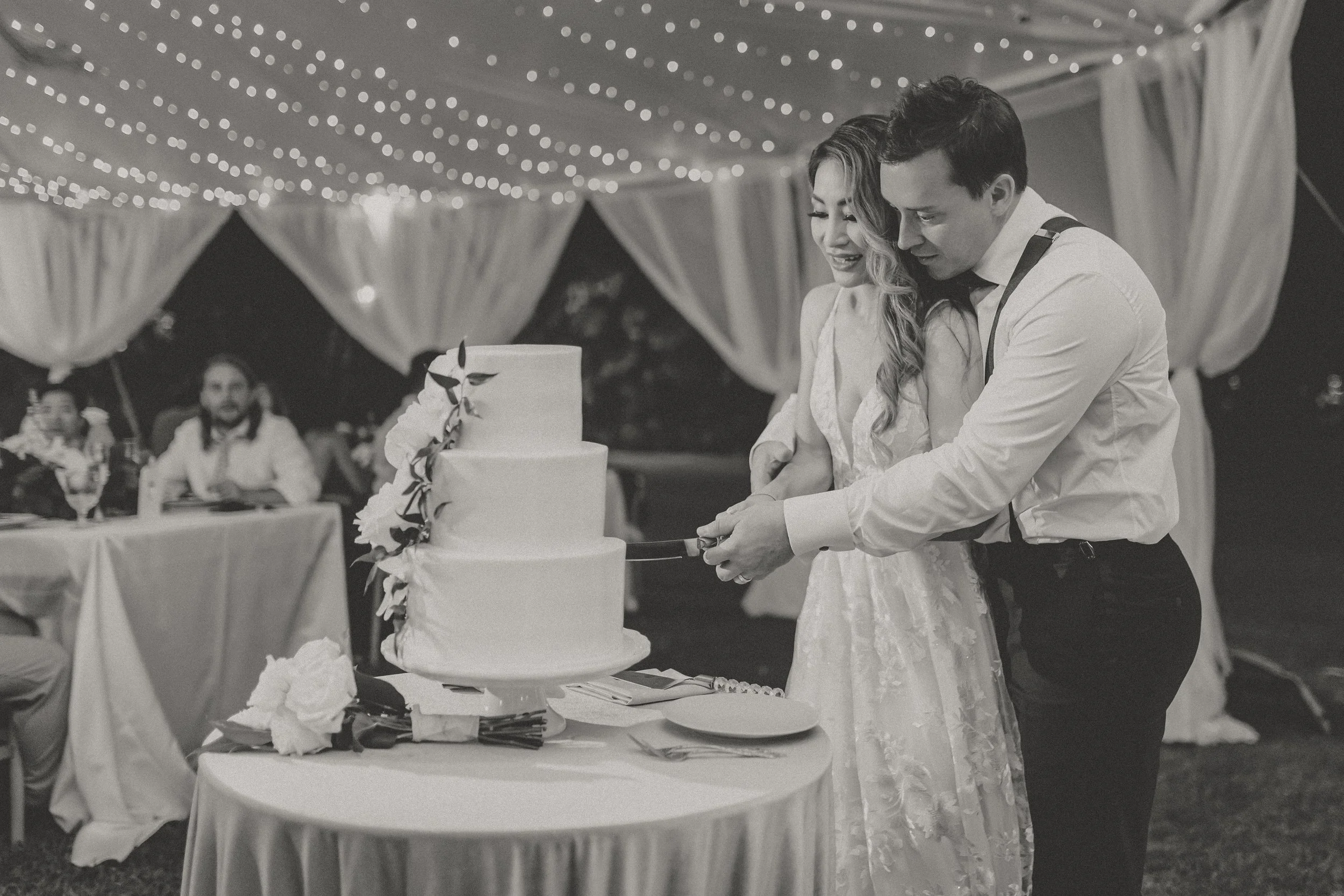 lanikuhonua-wedding-photographer (17).jpg