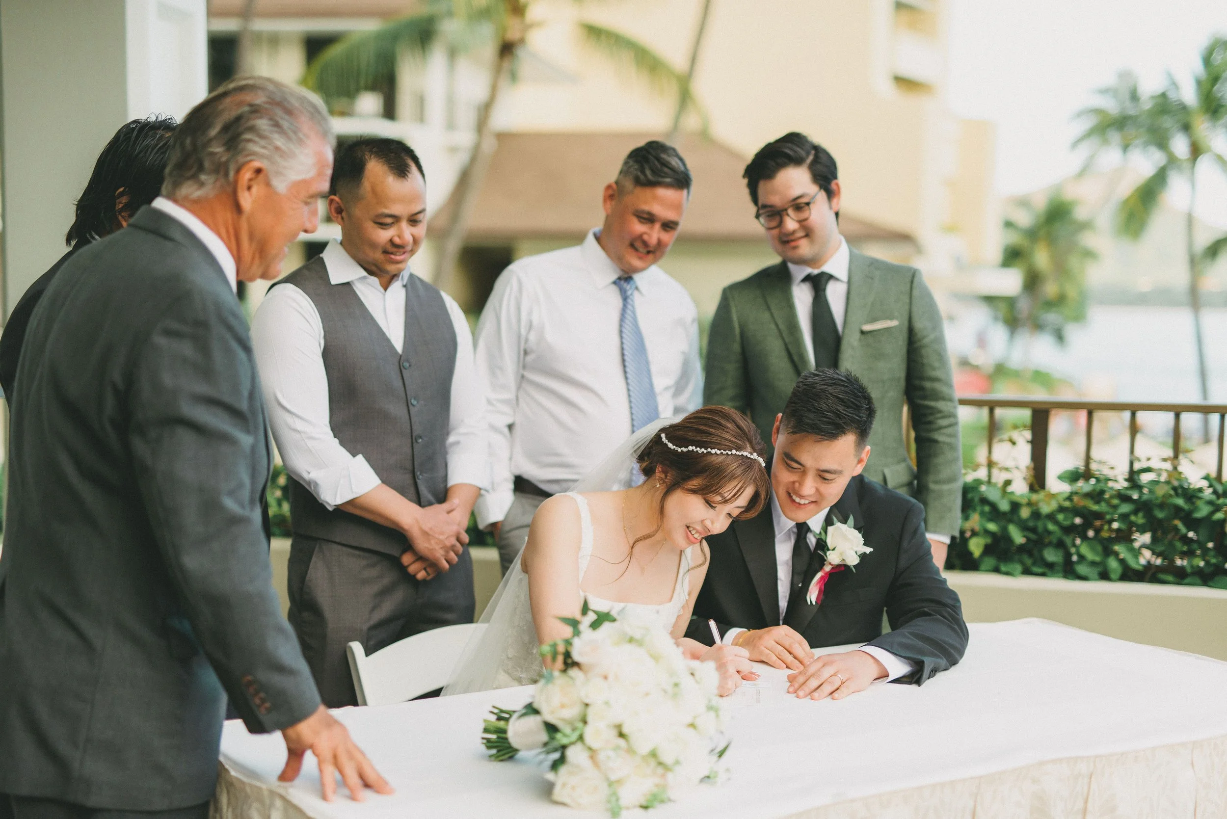 halekulani-hotel-wedding-venue-phototgrapher (84).jpg
