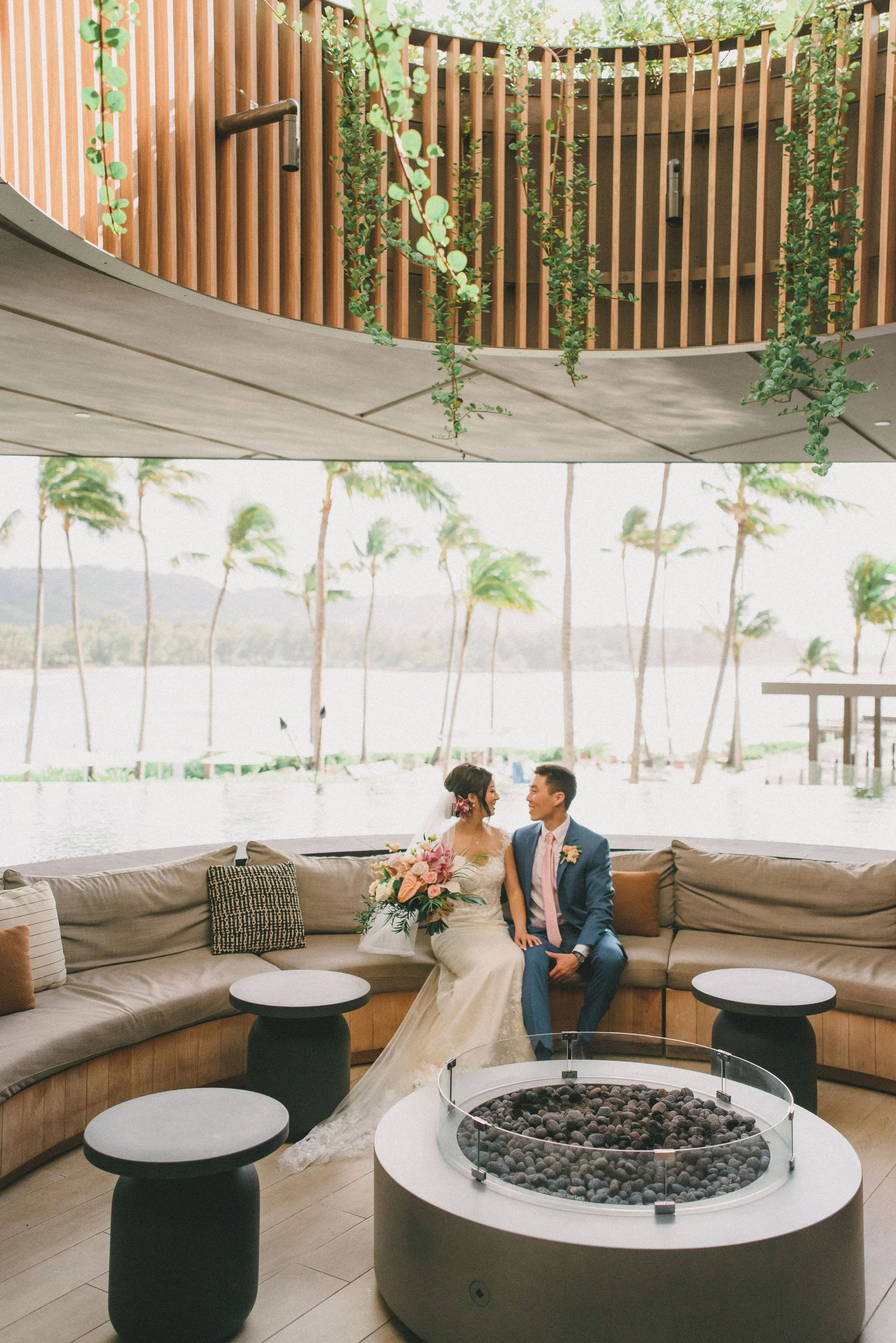ritz-carlton-turtle-bay-wedding-phototgrapher (53).jpg