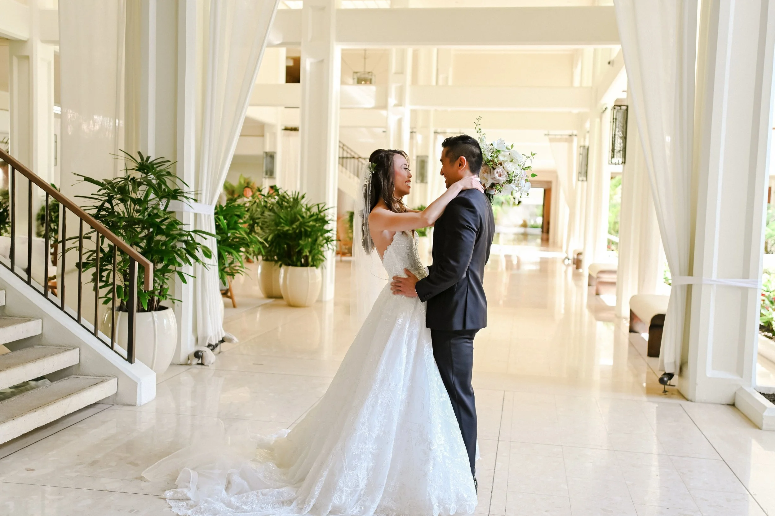 halekulani-hotel-wedding-venue-phototgrapher (131).jpg