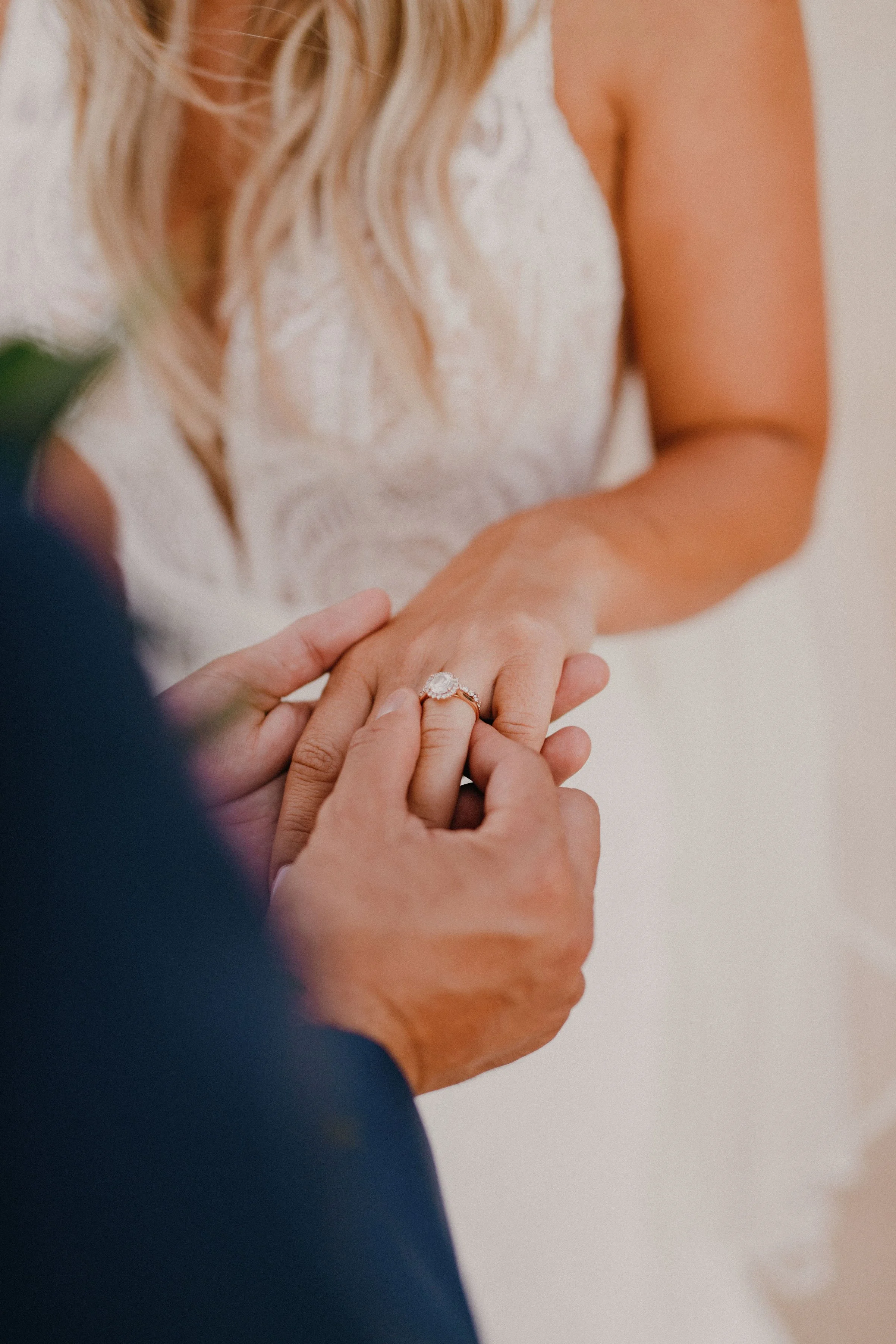 loulu-palms-estate-wedding-photographer (202).jpg