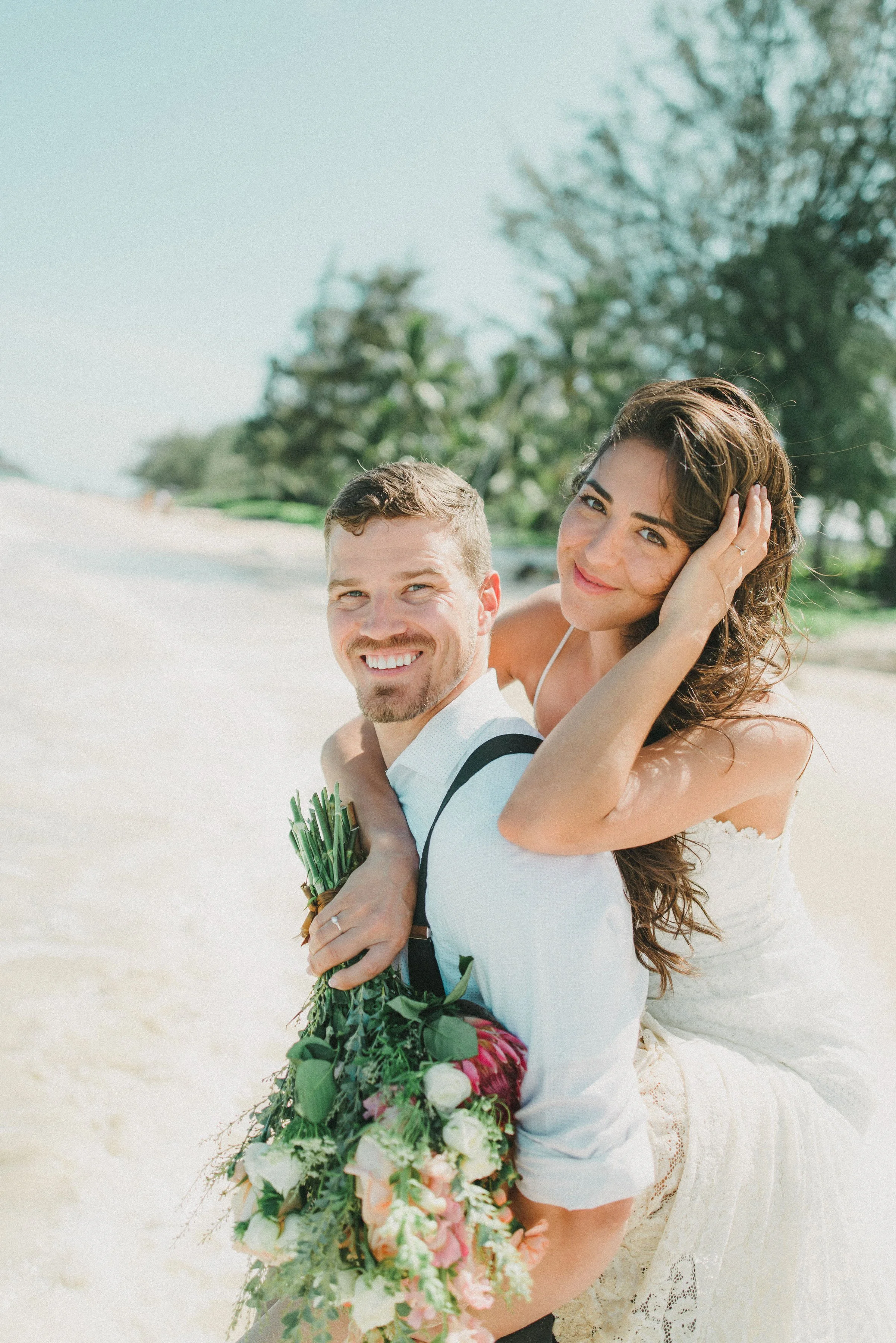 tropical-kalua-beach-under-water-wedding- (7).jpg