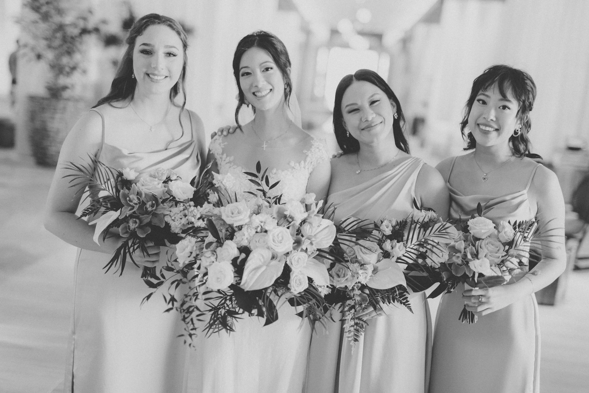 ritz-carlton-turtle-bay-wedding-phototgrapher (44).jpg