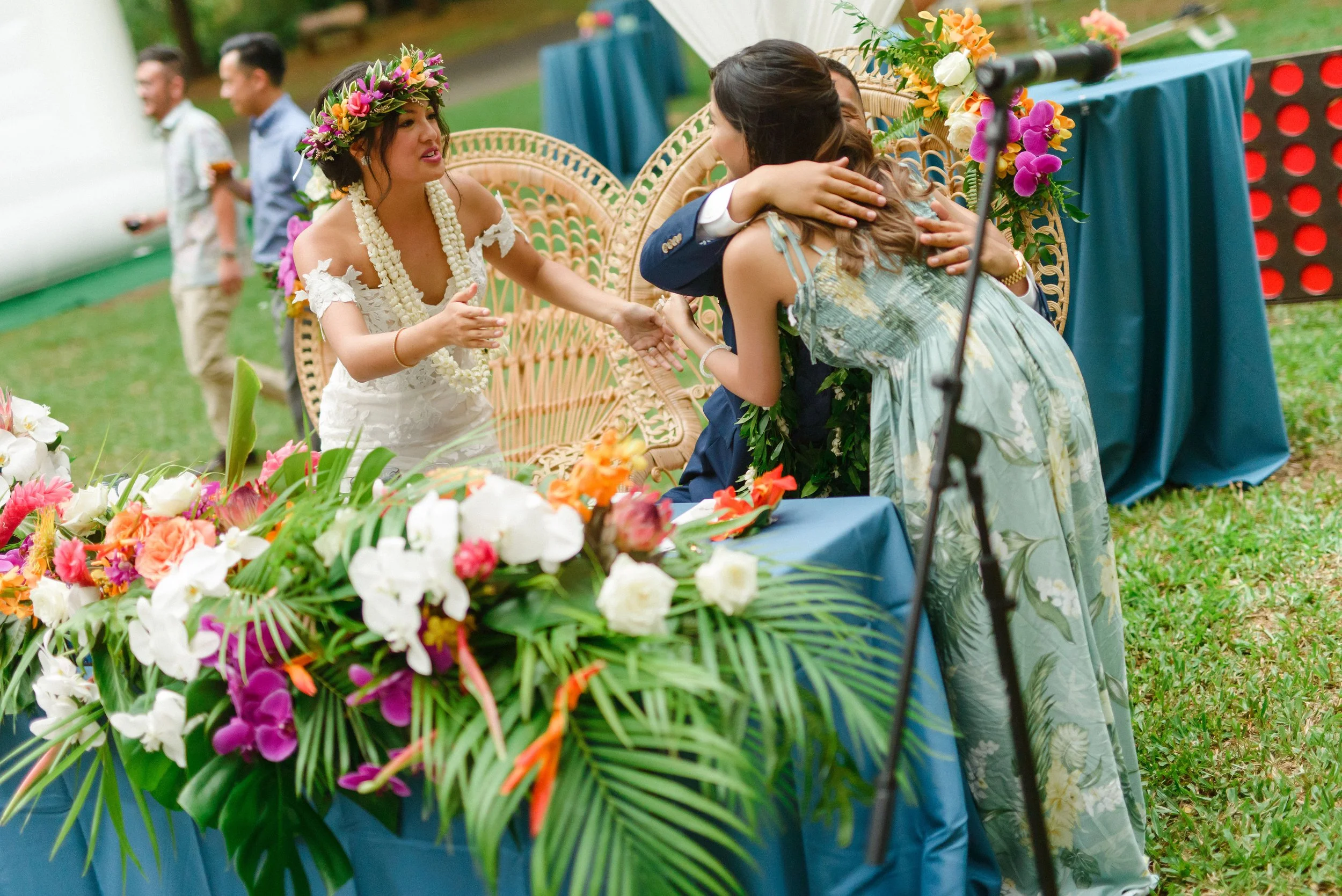 waimea-valley-wedding-reception-details- (145).jpg