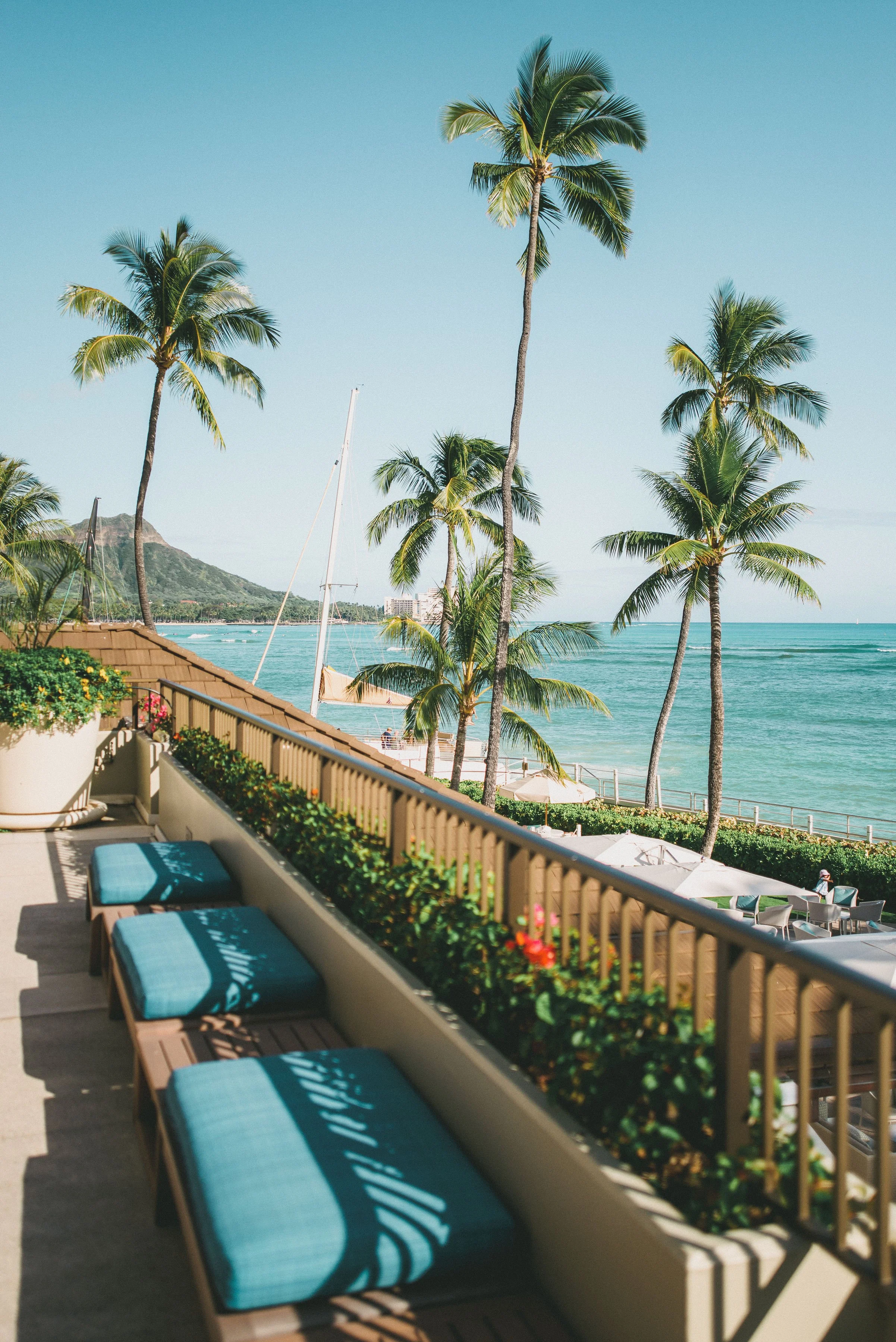 halekulani-hotel-wedding-venue-phototgrapher (58).jpg