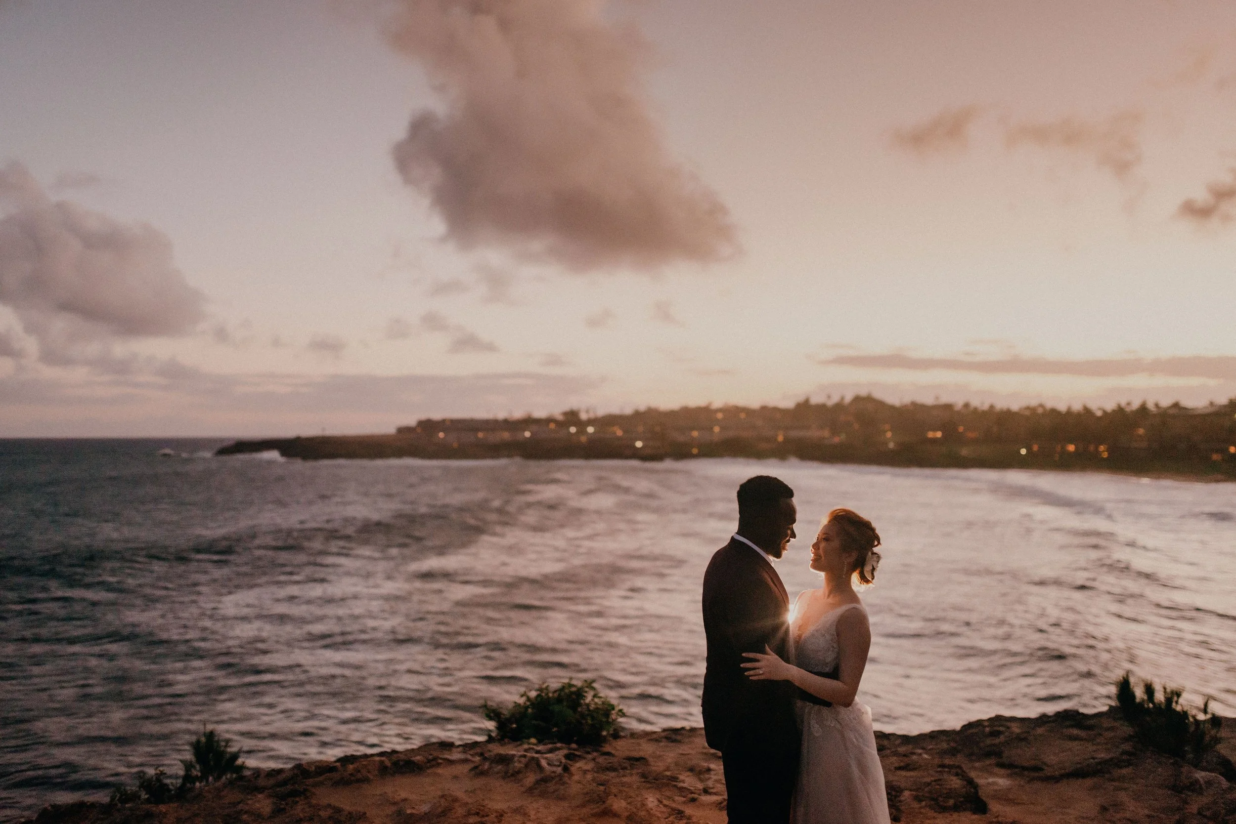 tropical-elopement-cliffside-kauai-shipwreck-beach-wedding(198).jpg