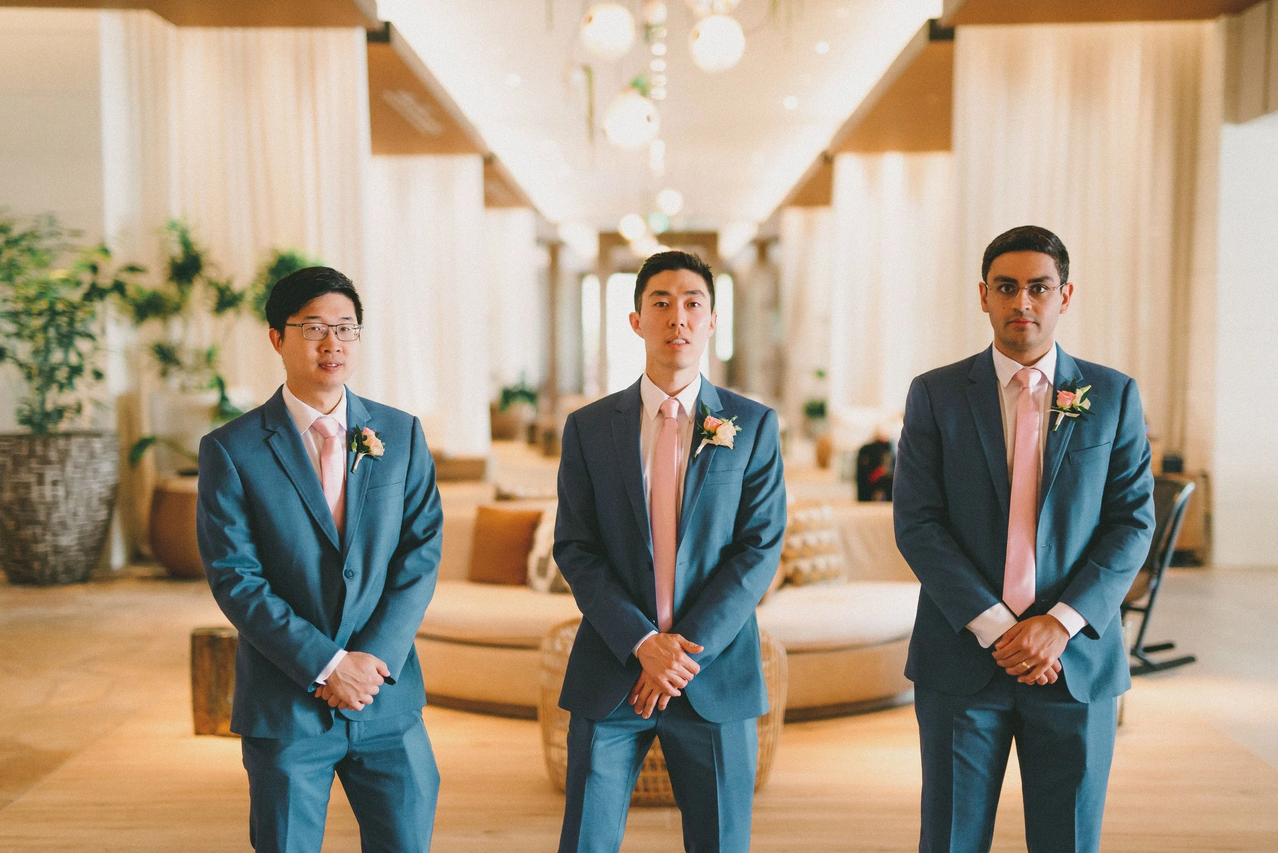 ritz-carlton-turtle-bay-wedding-phototgrapher (32).jpg