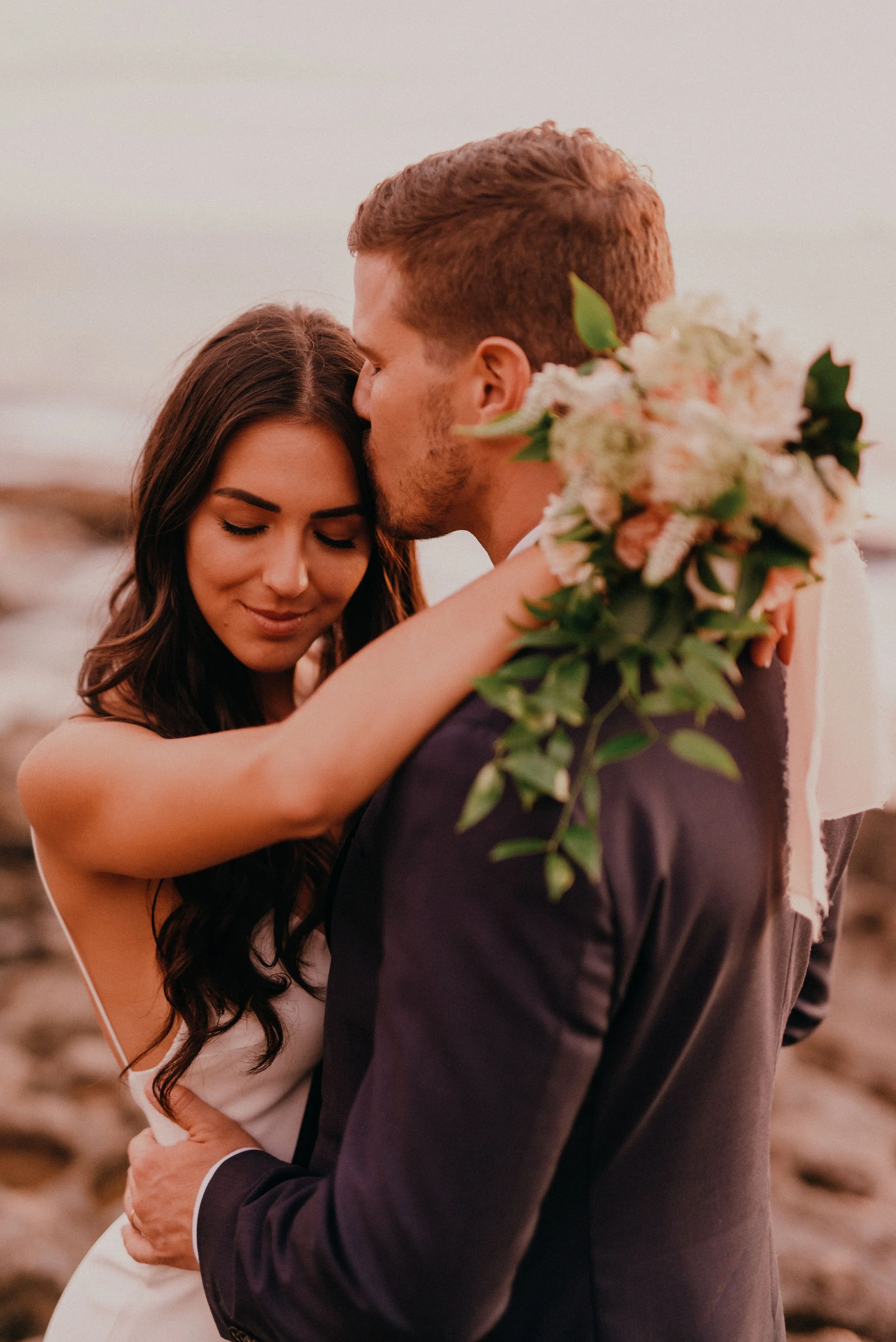 tropical-secret-beach-wedding-ceremony-oahu (137).jpg