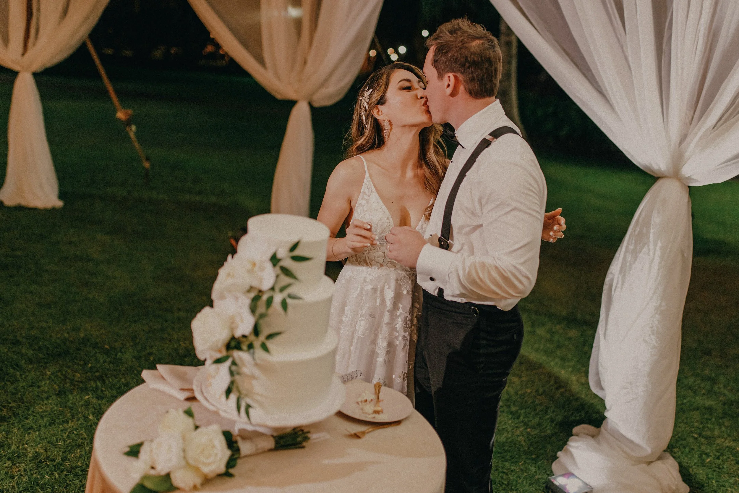 lanikuhonua-wedding-photographer (18).jpg