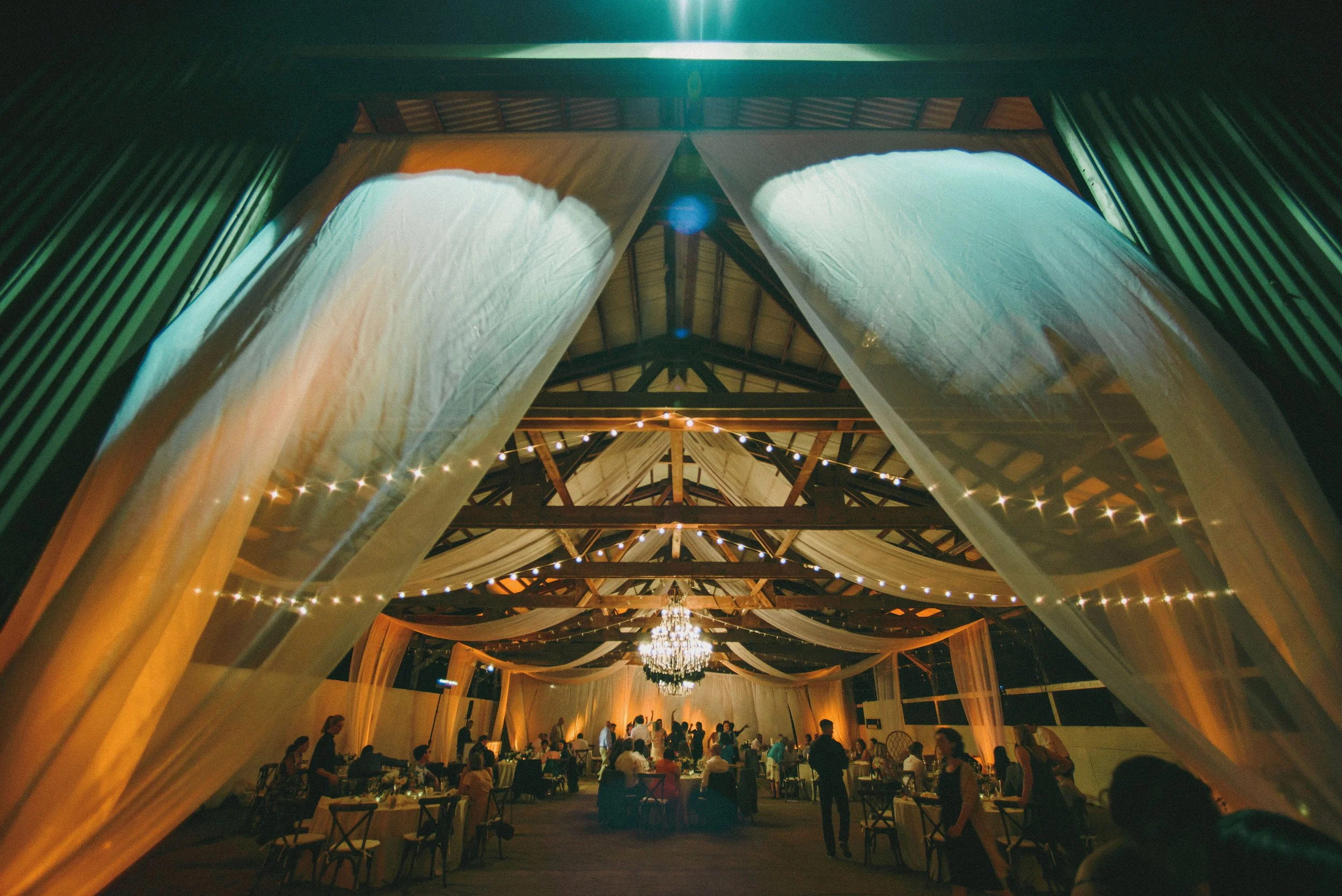 sunset-ranch-oahu-wedding-phototgrapher (815).jpg