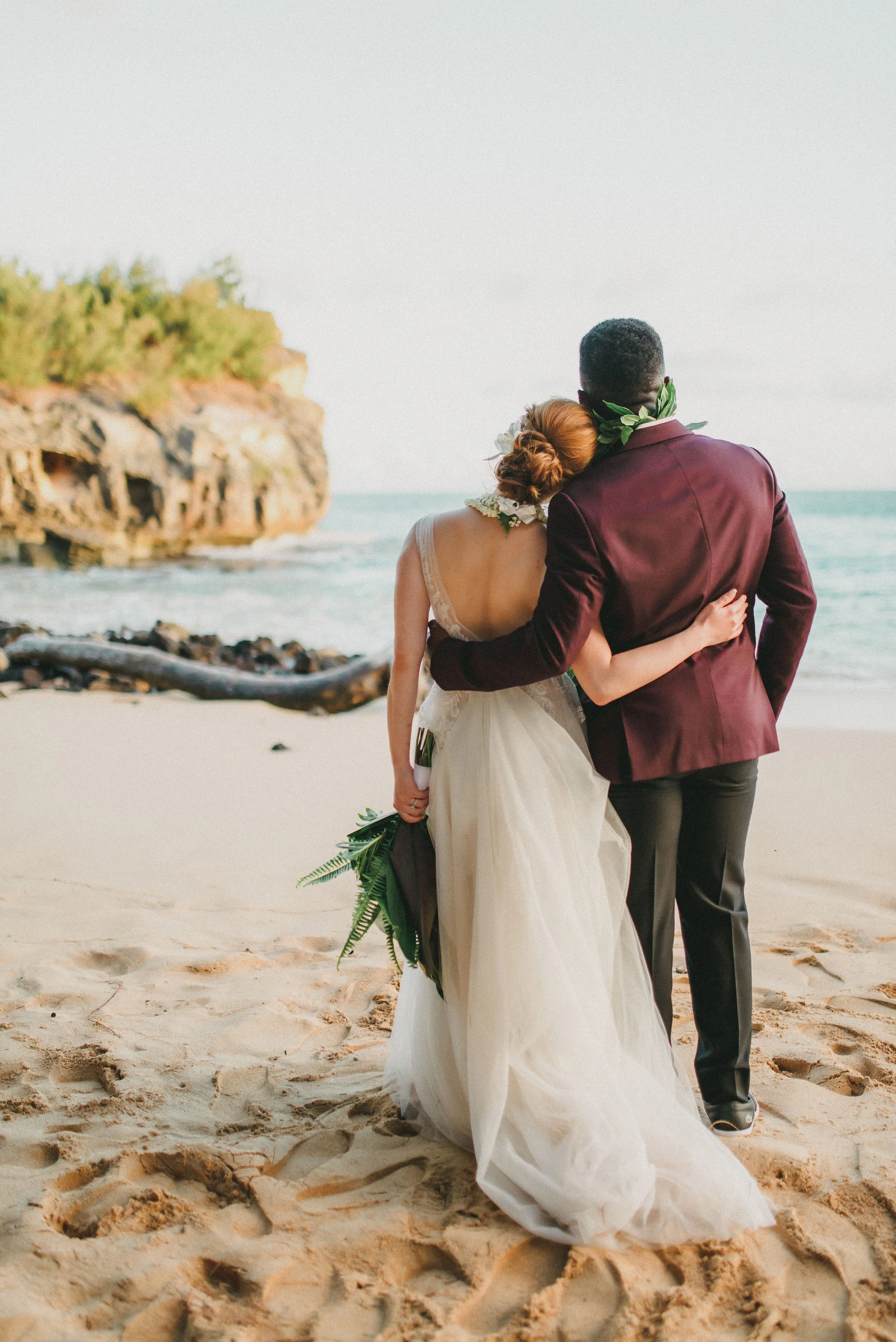 destination-kauai-shipwreck-beach-wedding(127).jpg