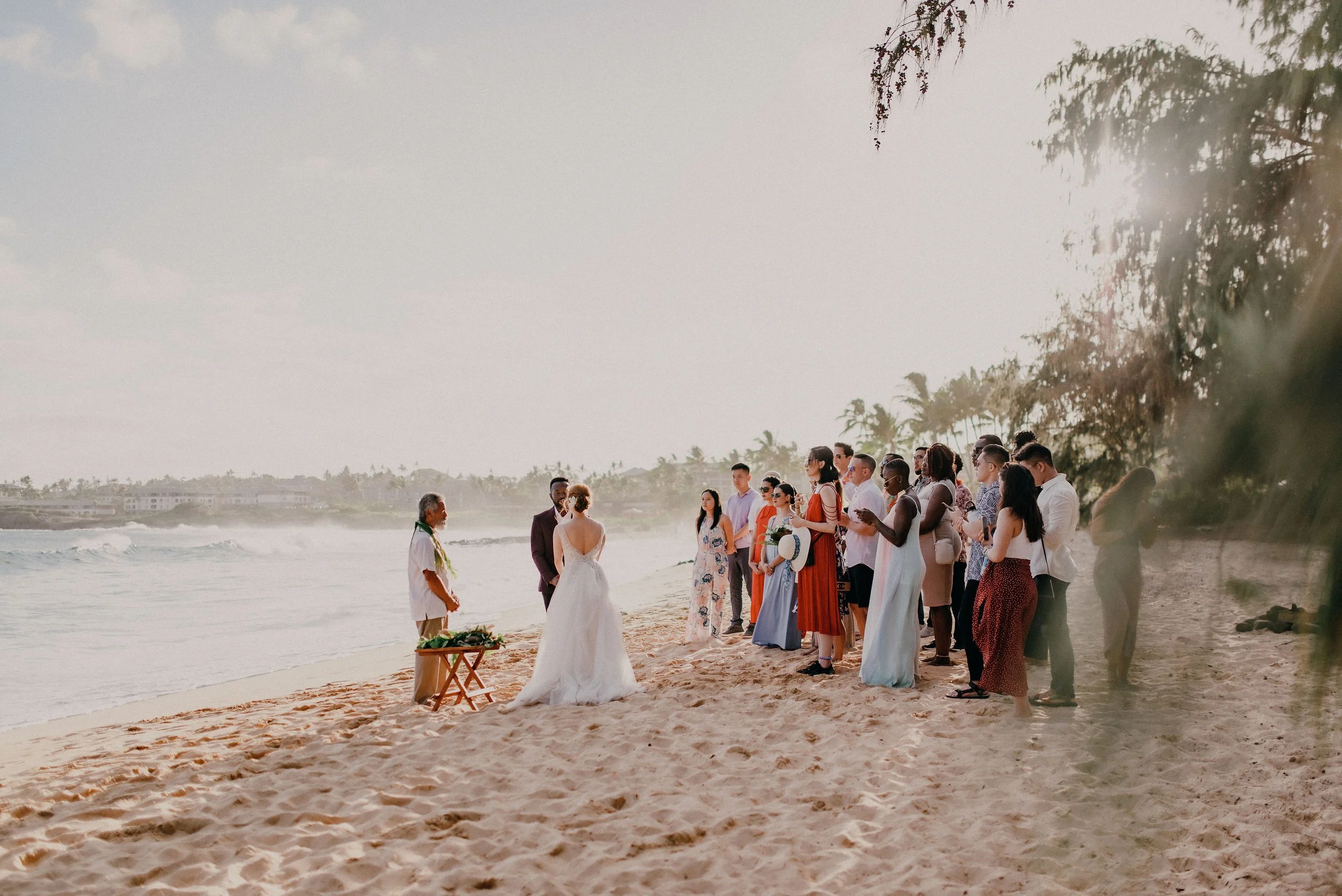 tropical-kauai-shipwreck-beach-wedding(10).jpg