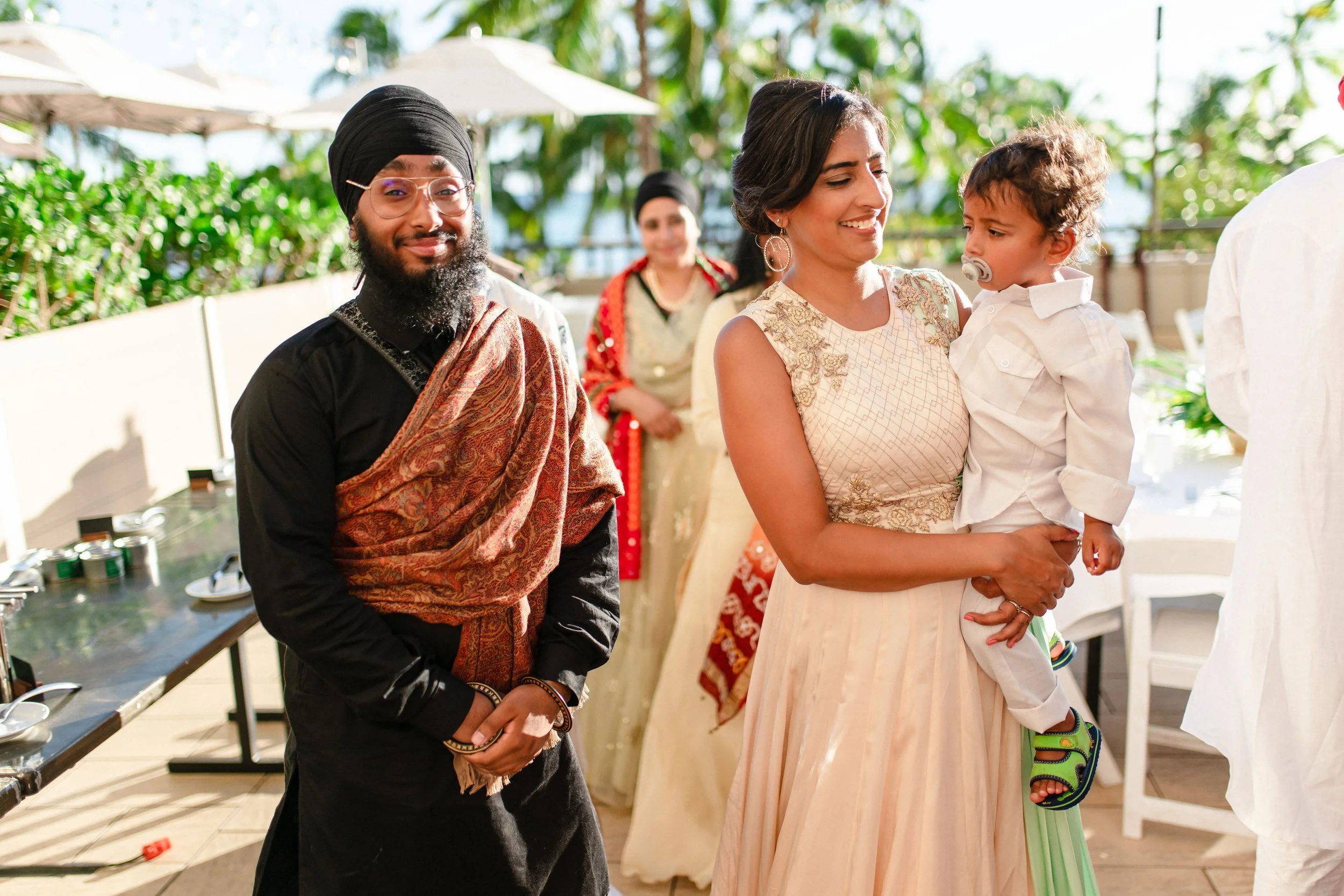 tropical-hawaii-indian-wedding-photographer- (41).jpg
