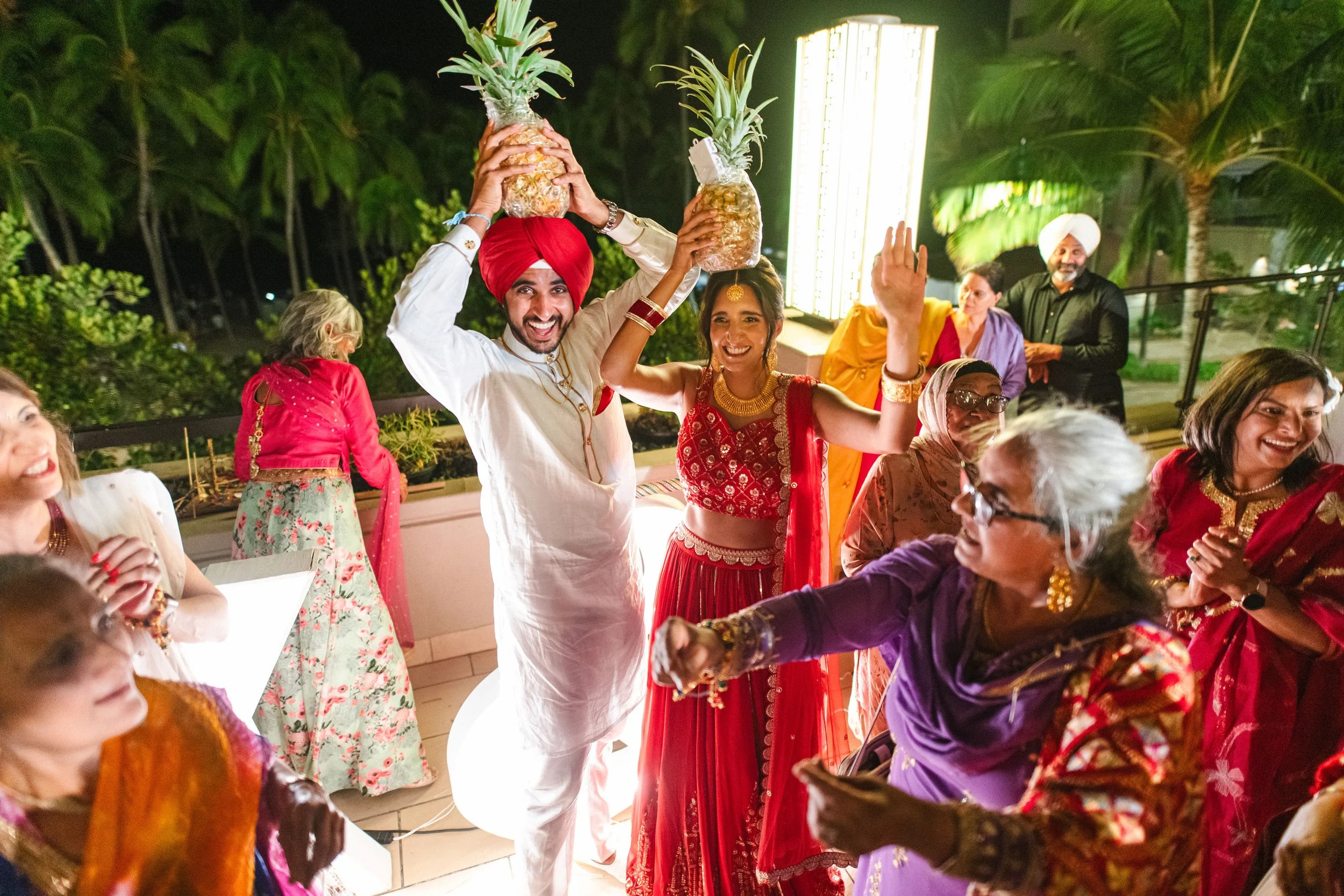 romantic-indian-wedding-hyatt-oahu (102).jpg