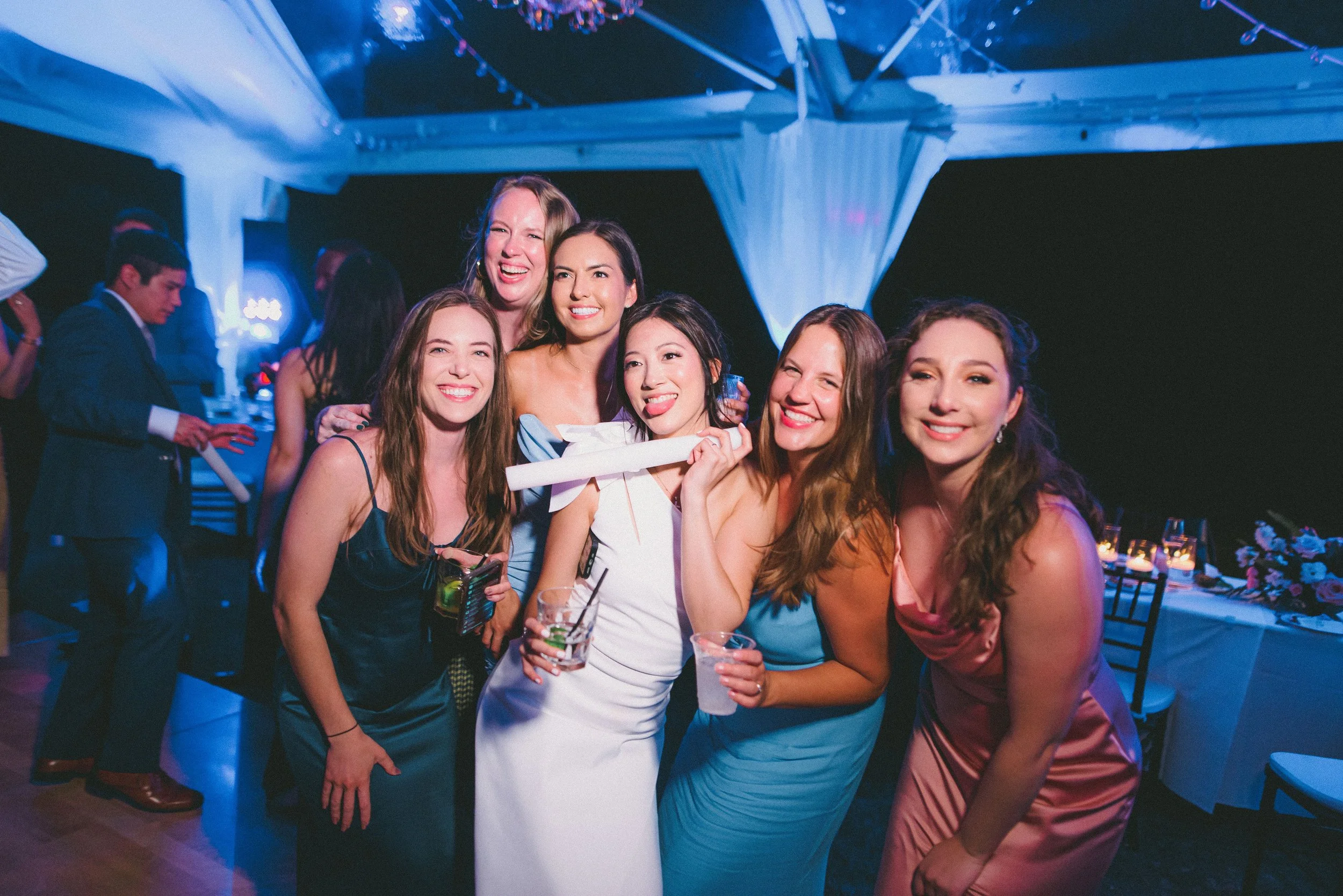 ritz-carlton-turtle-bay-wedding-phototgrapher (103).jpg