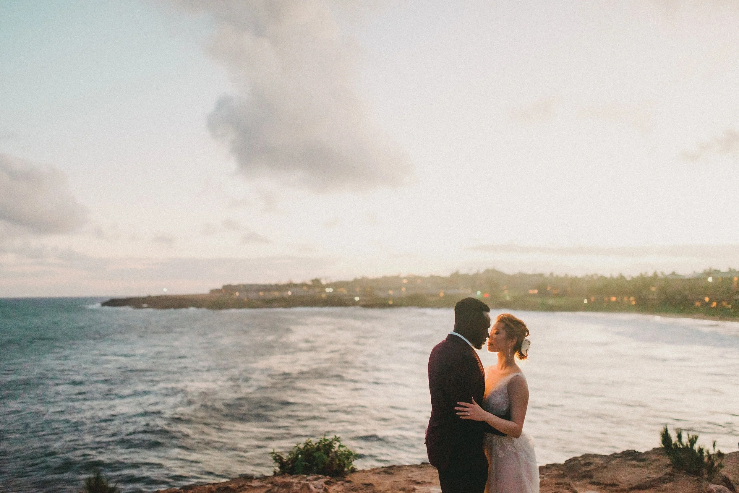 destination-cliffside-kauai-shipwreck-beach-wedding(196).jpg