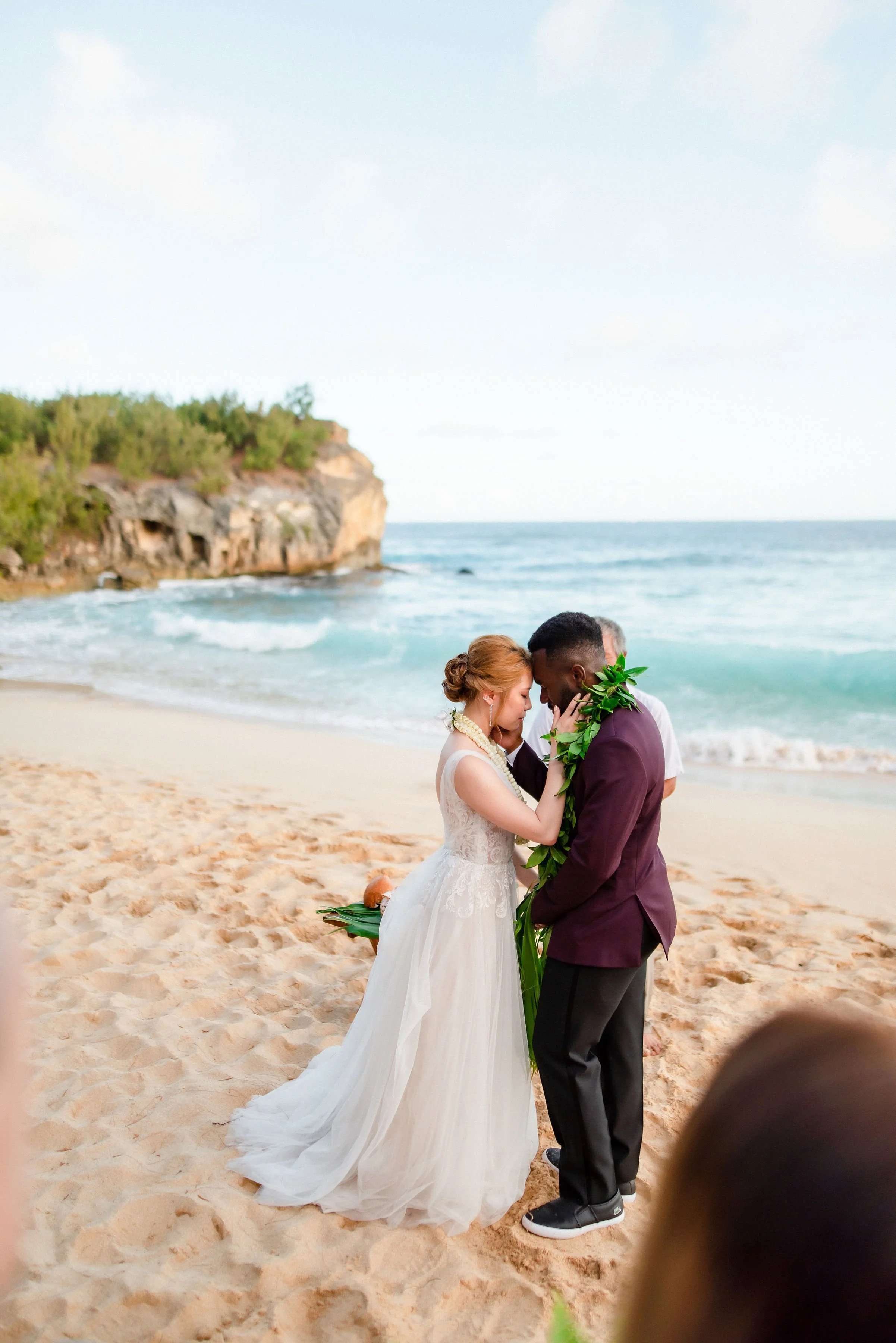 kauai-beach-wedding-photographer(10).jpg