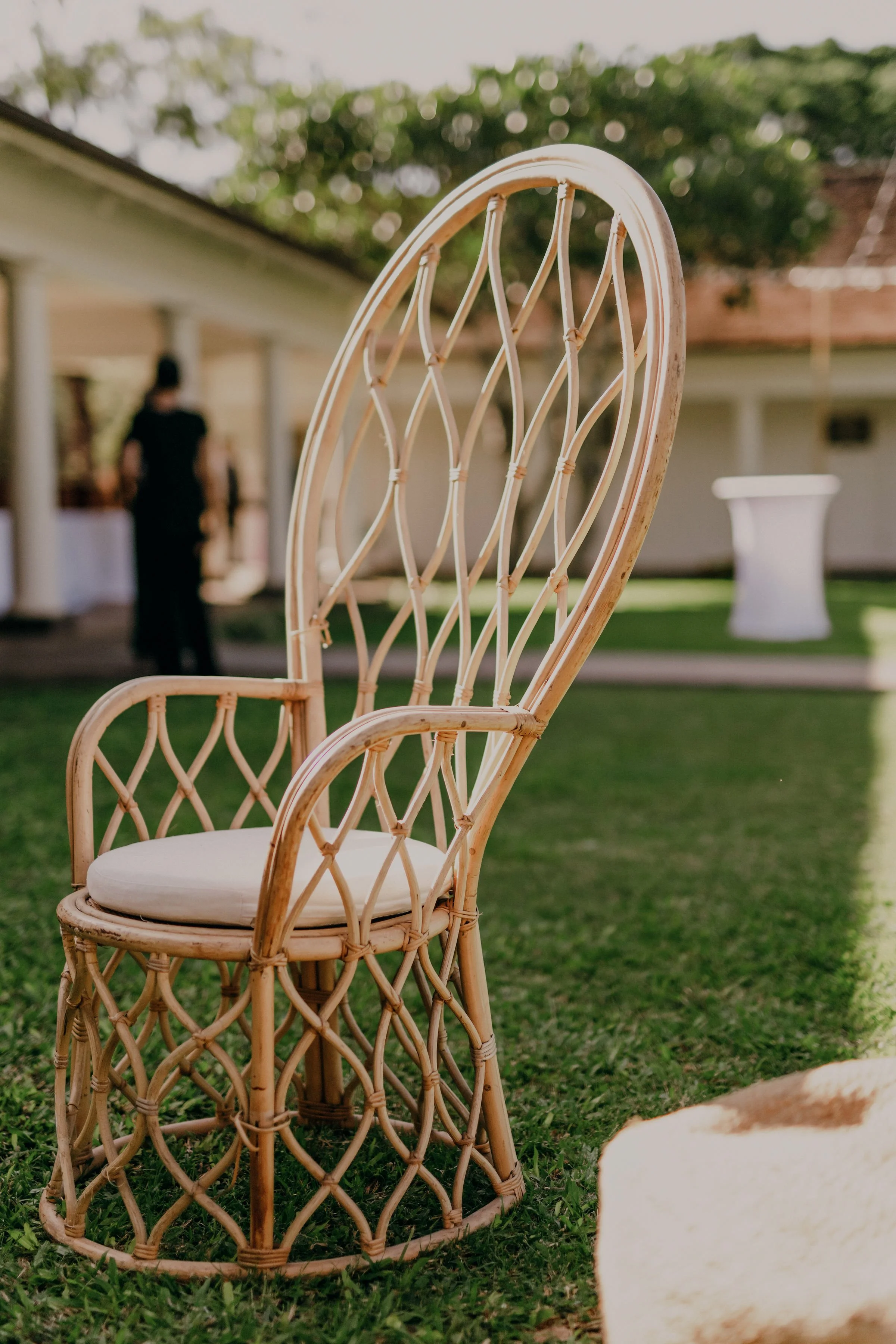 tropicalnorth-shore-wedding-getting-ready (84).jpg