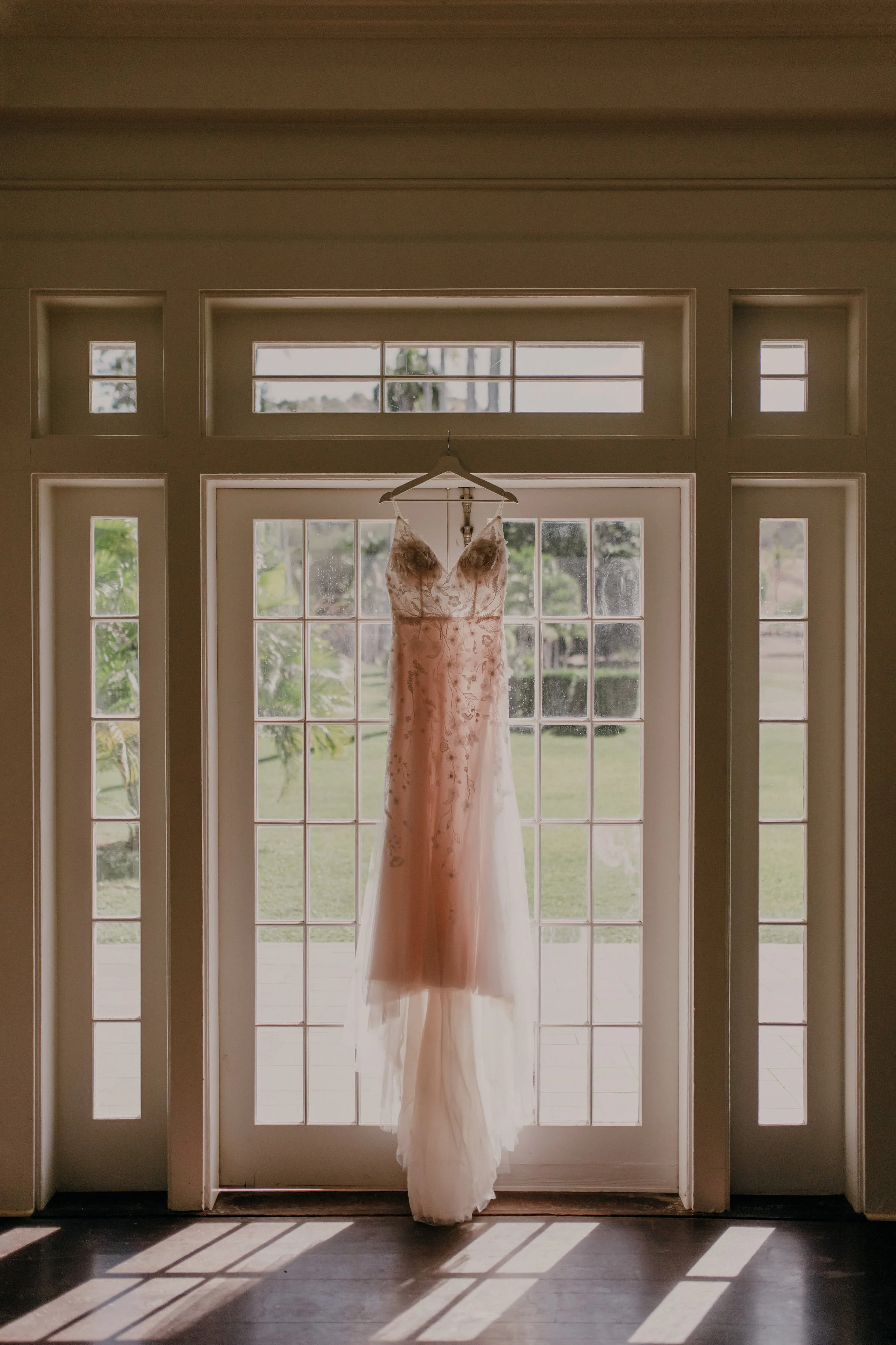 rustic-dillingham-ranch-wedding-getting-ready (29).jpg