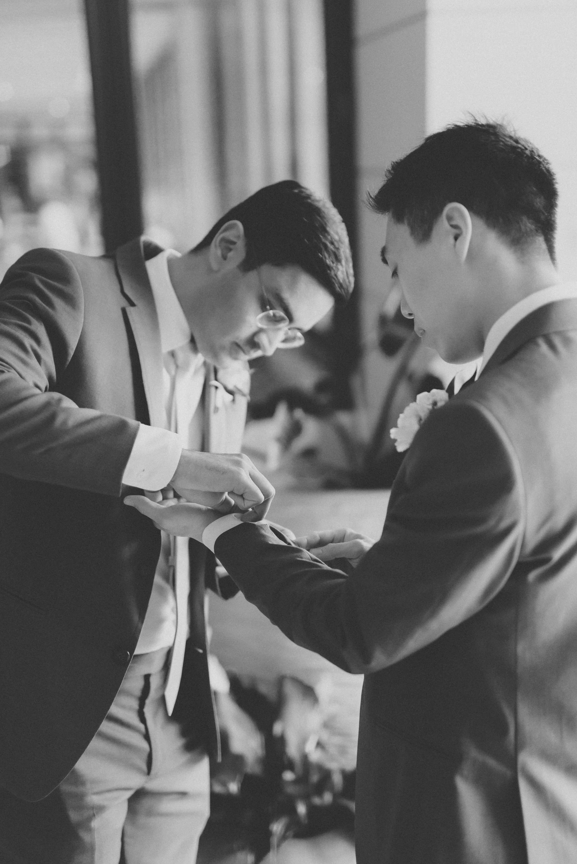 ritz-carlton-turtle-bay-wedding-phototgrapher (31).jpg