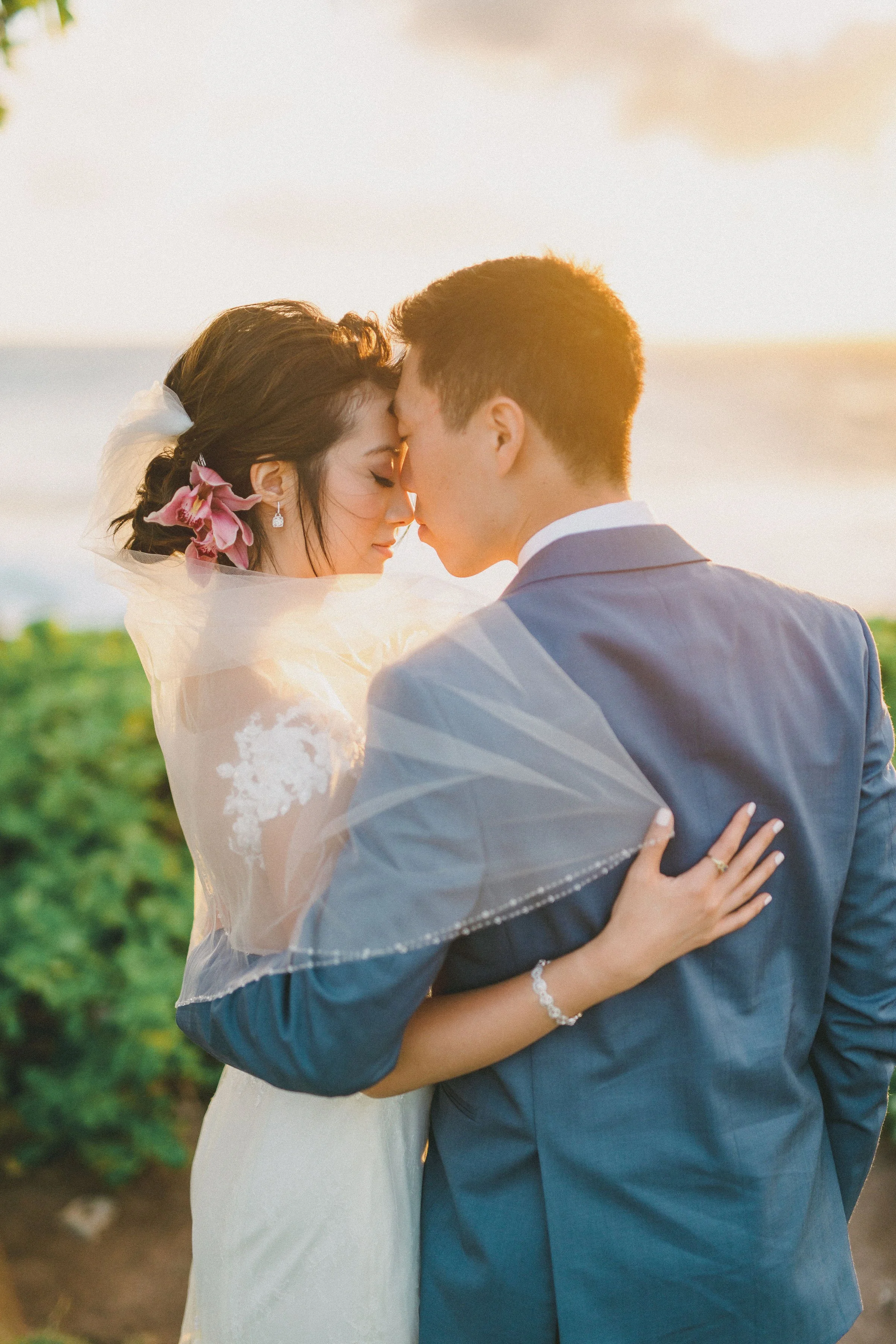ritz-carlton-turtle-bay-wedding-phototgrapher (62).jpg