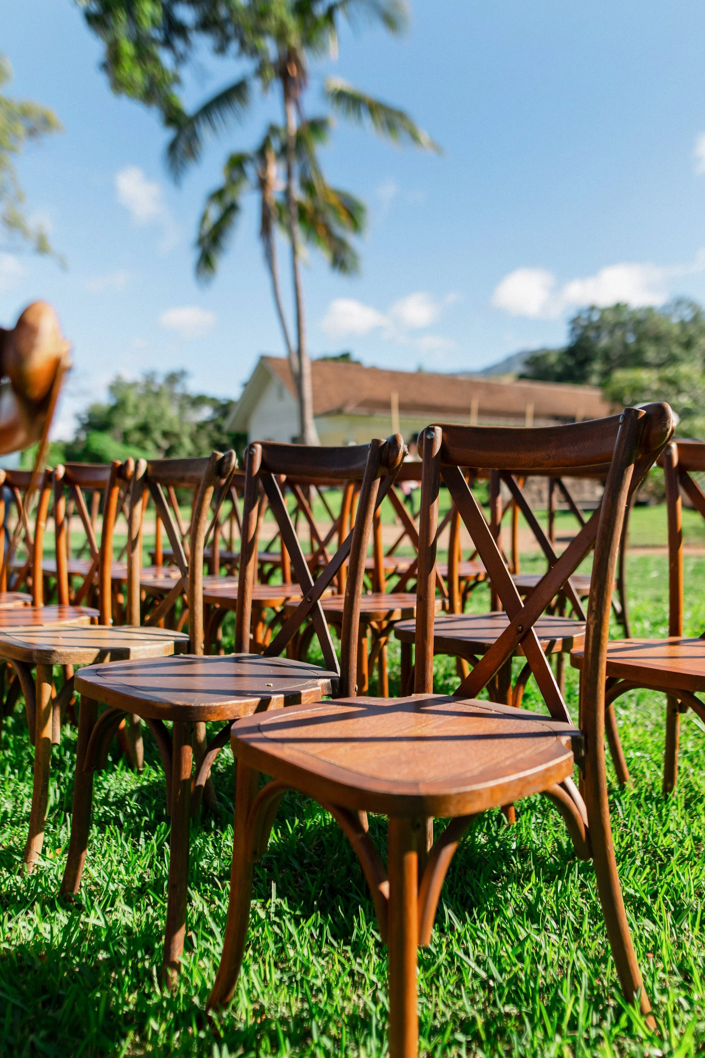tropicaldillingham-ranch-wedding-getting-ready (70).jpg