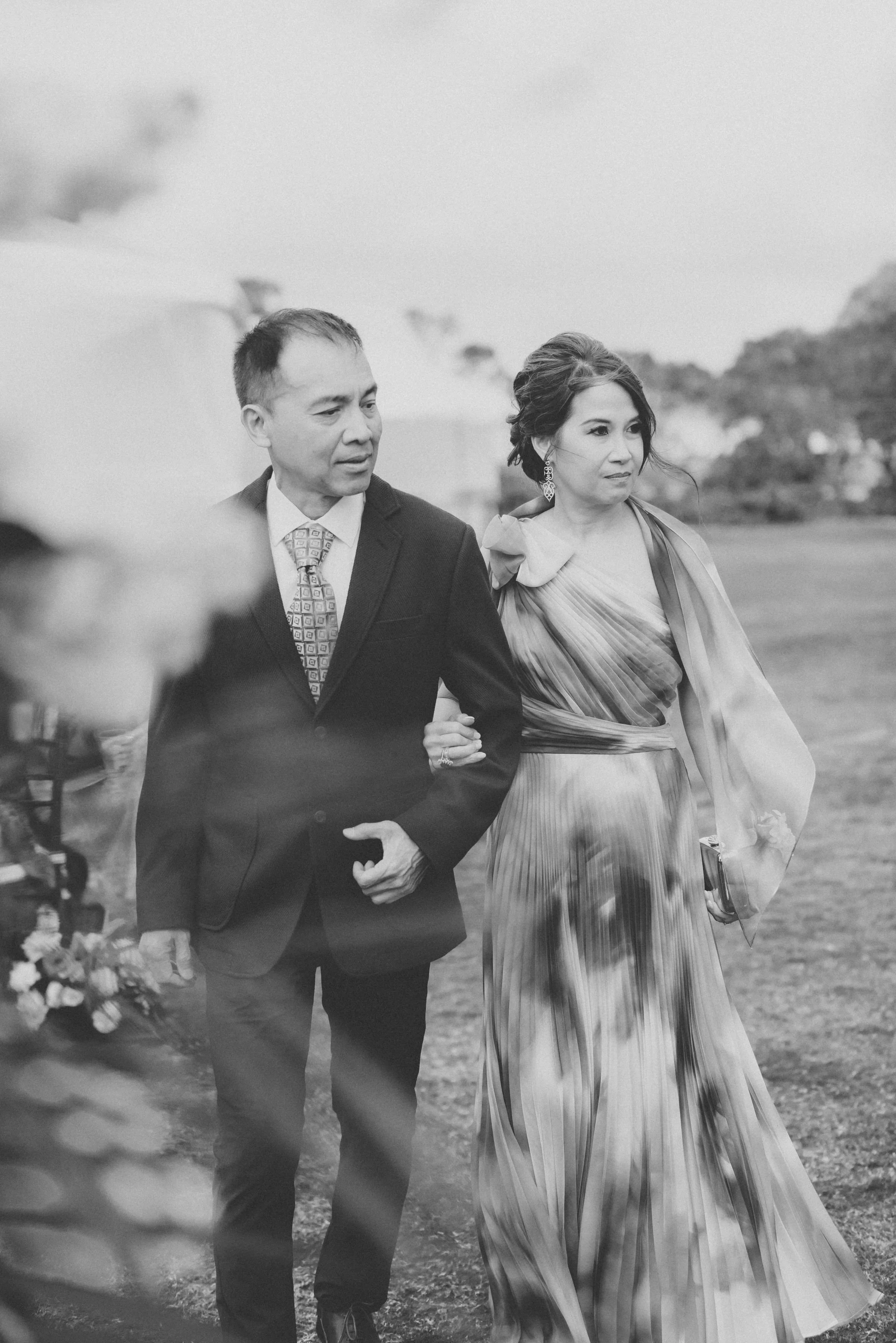 ritz-carlton-turtle-bay-wedding-phototgrapher (82).jpg