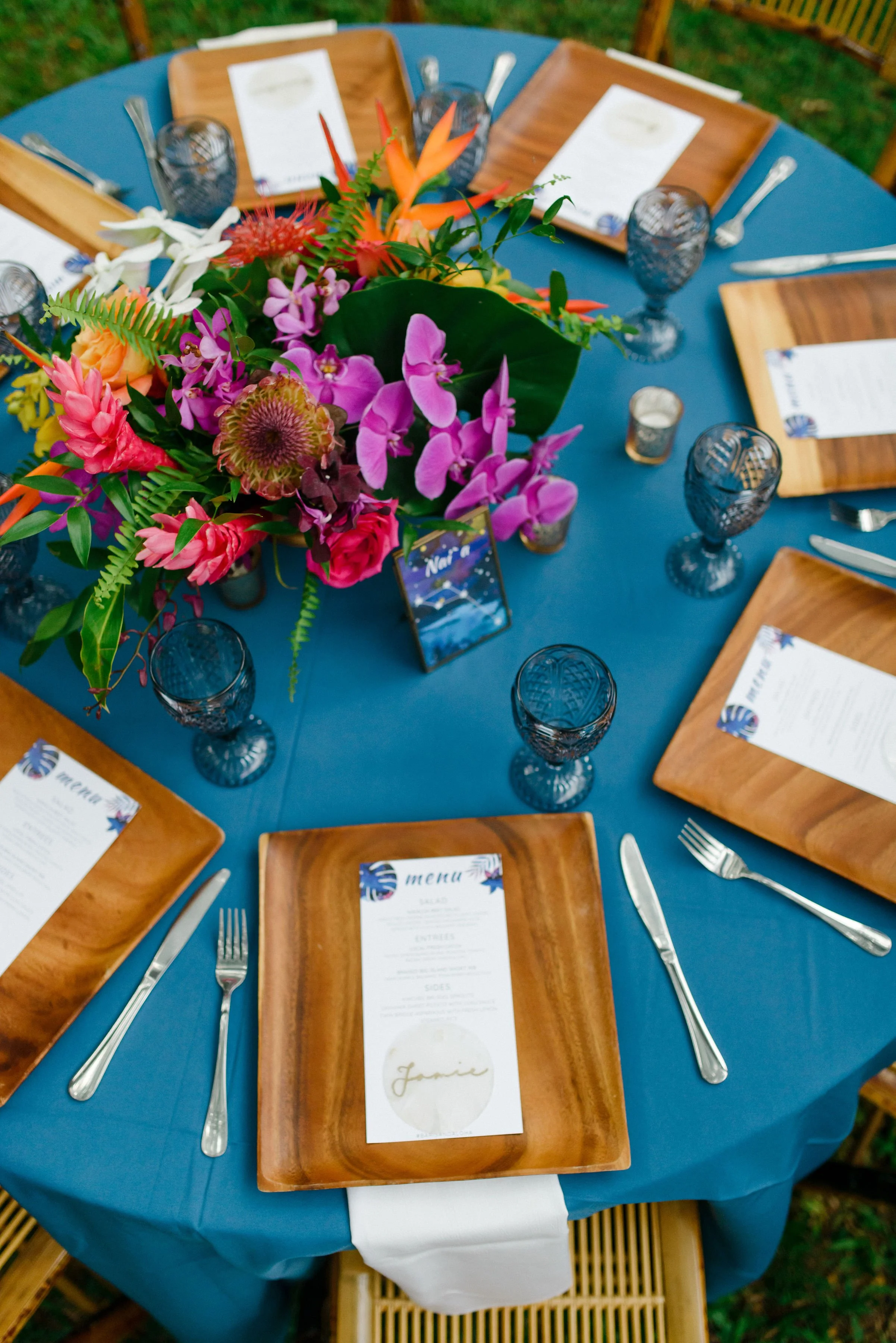oahu-starry-waimea-valley-wedding-reception-blue- (57).jpg