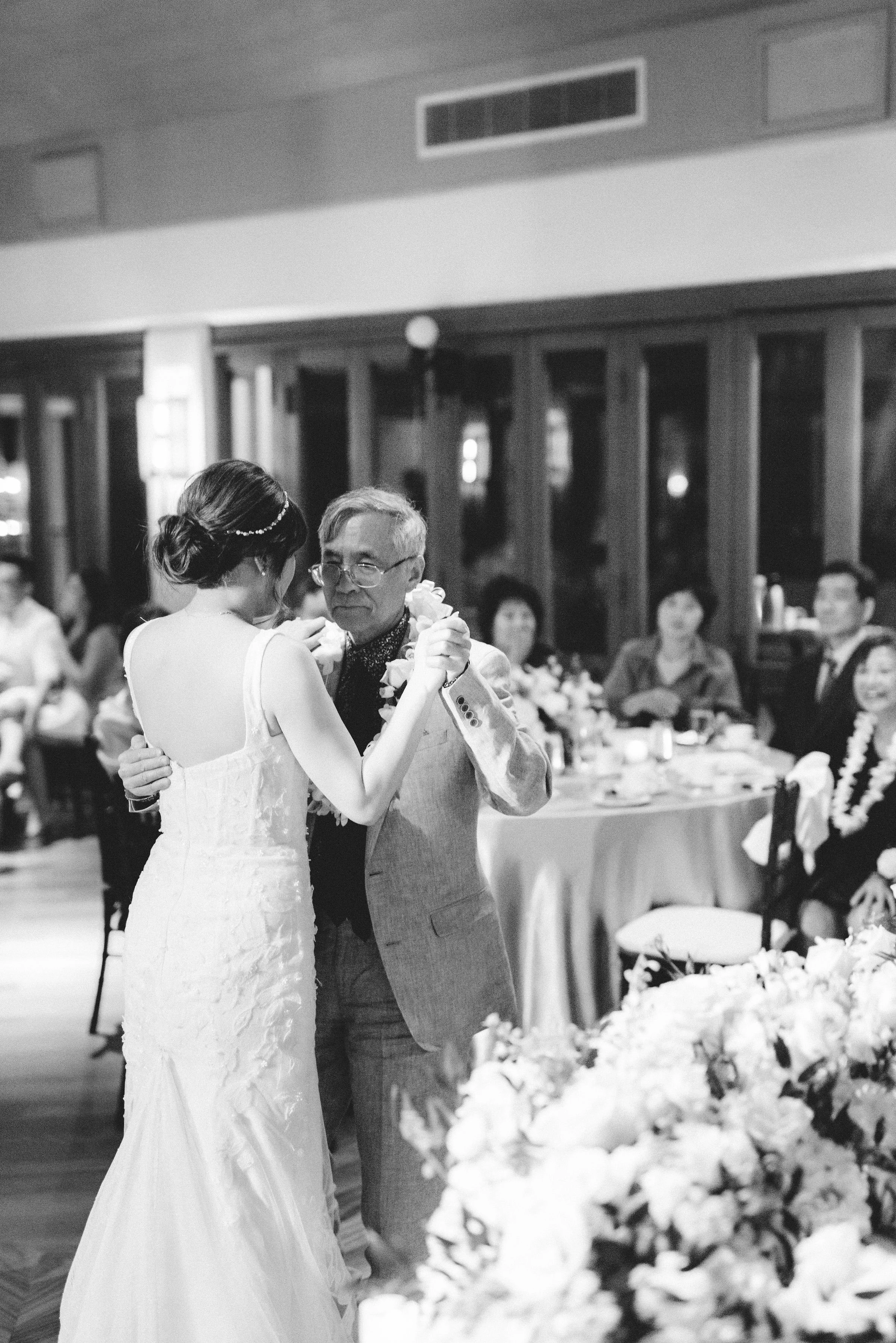 halekulani-hotel-wedding-venue-phototgrapher (111).jpg