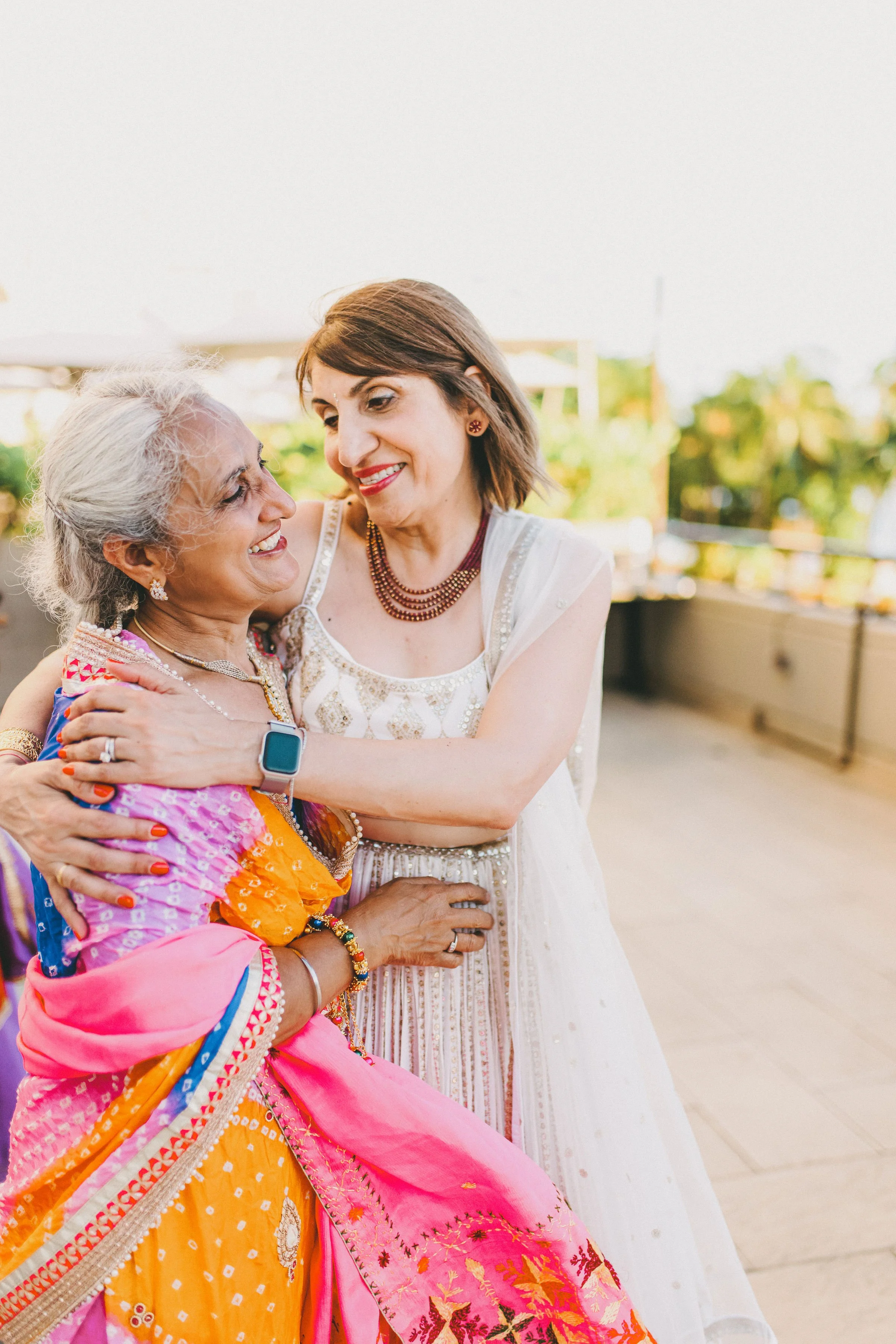 tropical-hawaii-indian-wedding-photographer- (69).jpg