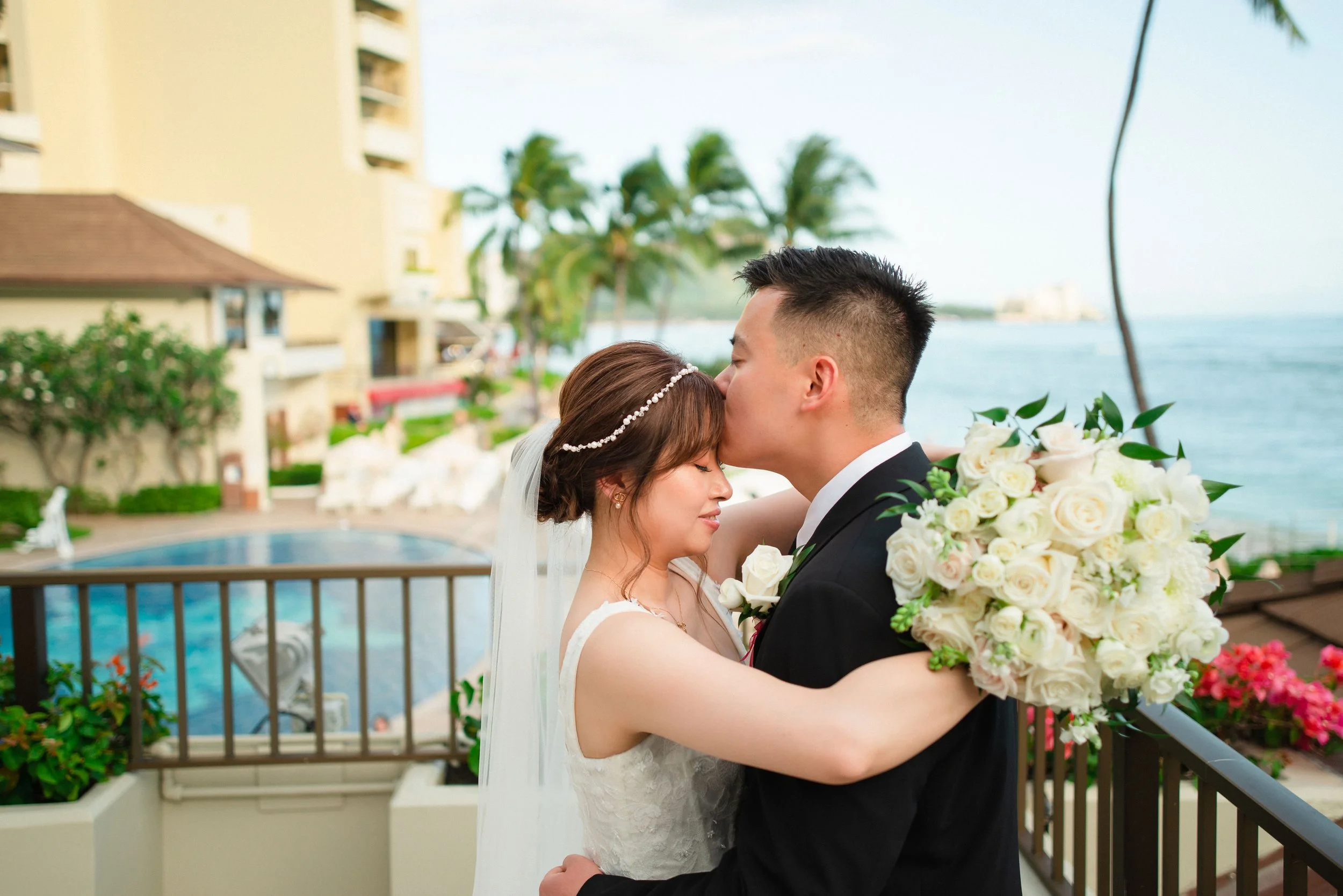 halekulani-hotel-wedding-venue-phototgrapher (91).jpg