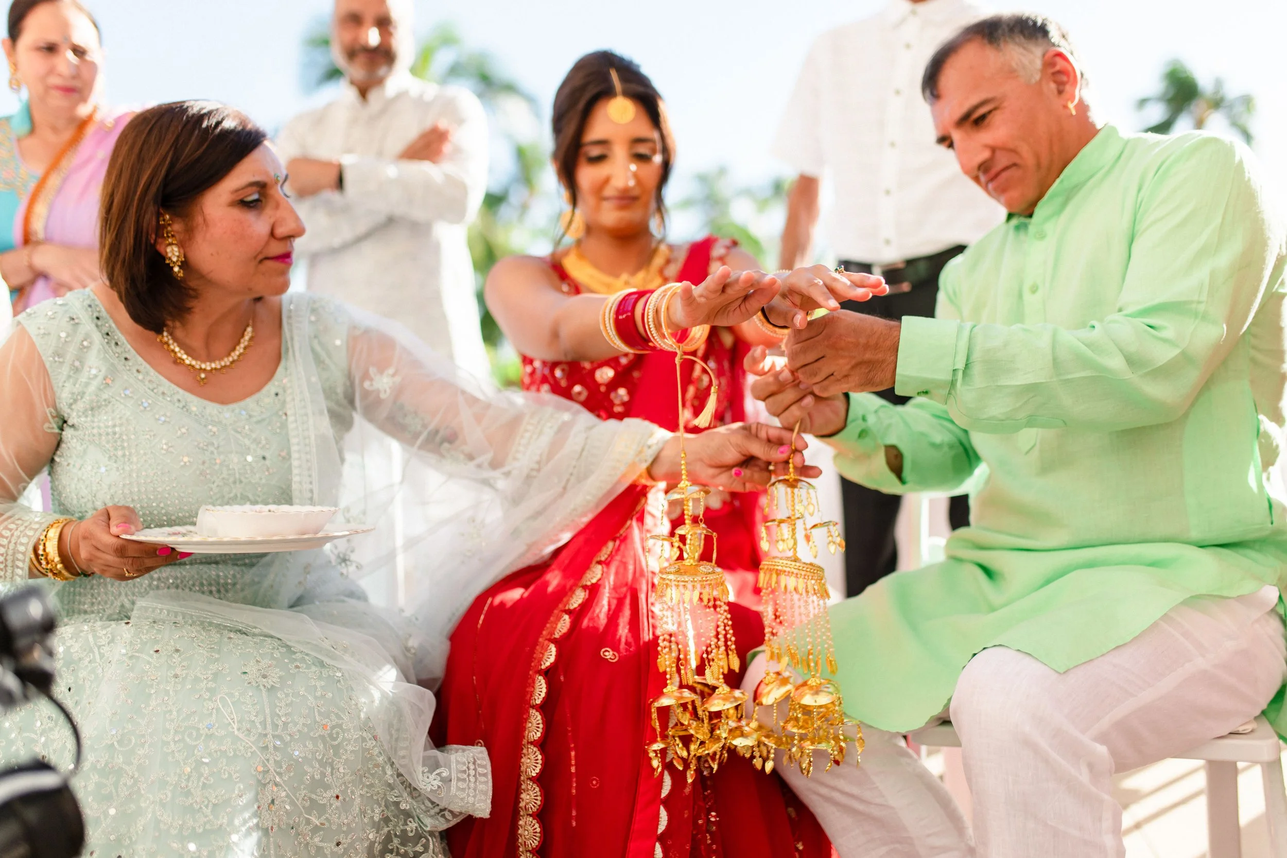 tropical-traditional-indian-wedding-oahu (9).jpg